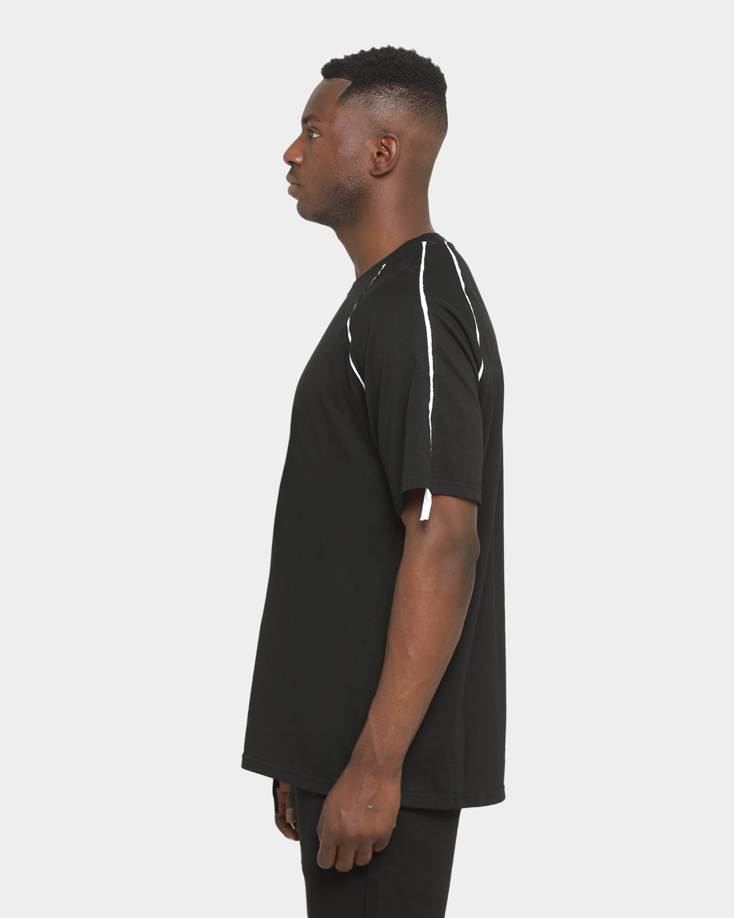 Elevn Clothing Co. Rift Raglan Short Sleeve T-Shirt Black、mySite、zt4zffjzw