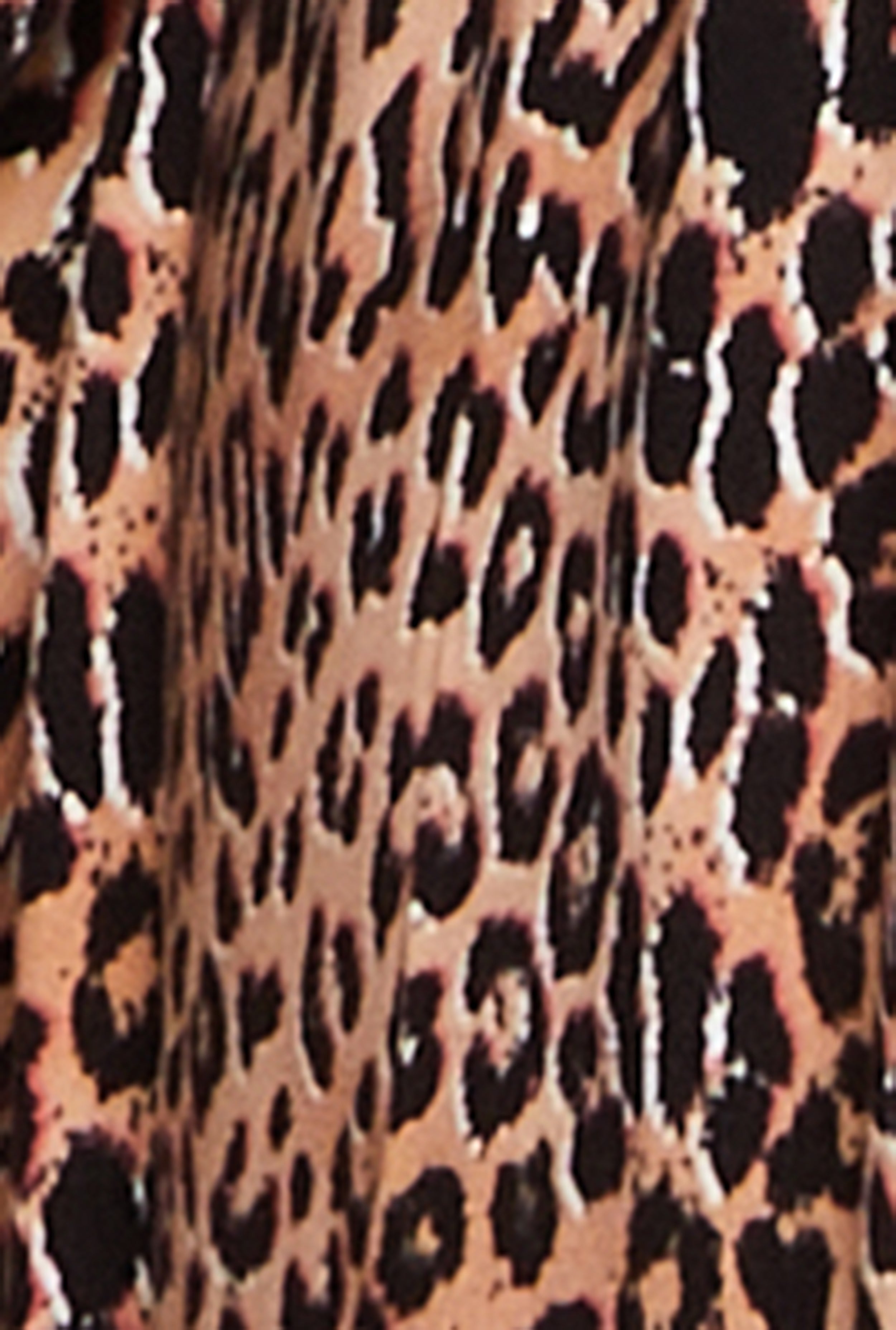 Plus Size Leopard Print Pajama Bralette and Shorts with Robe、mySite、camillekostekn