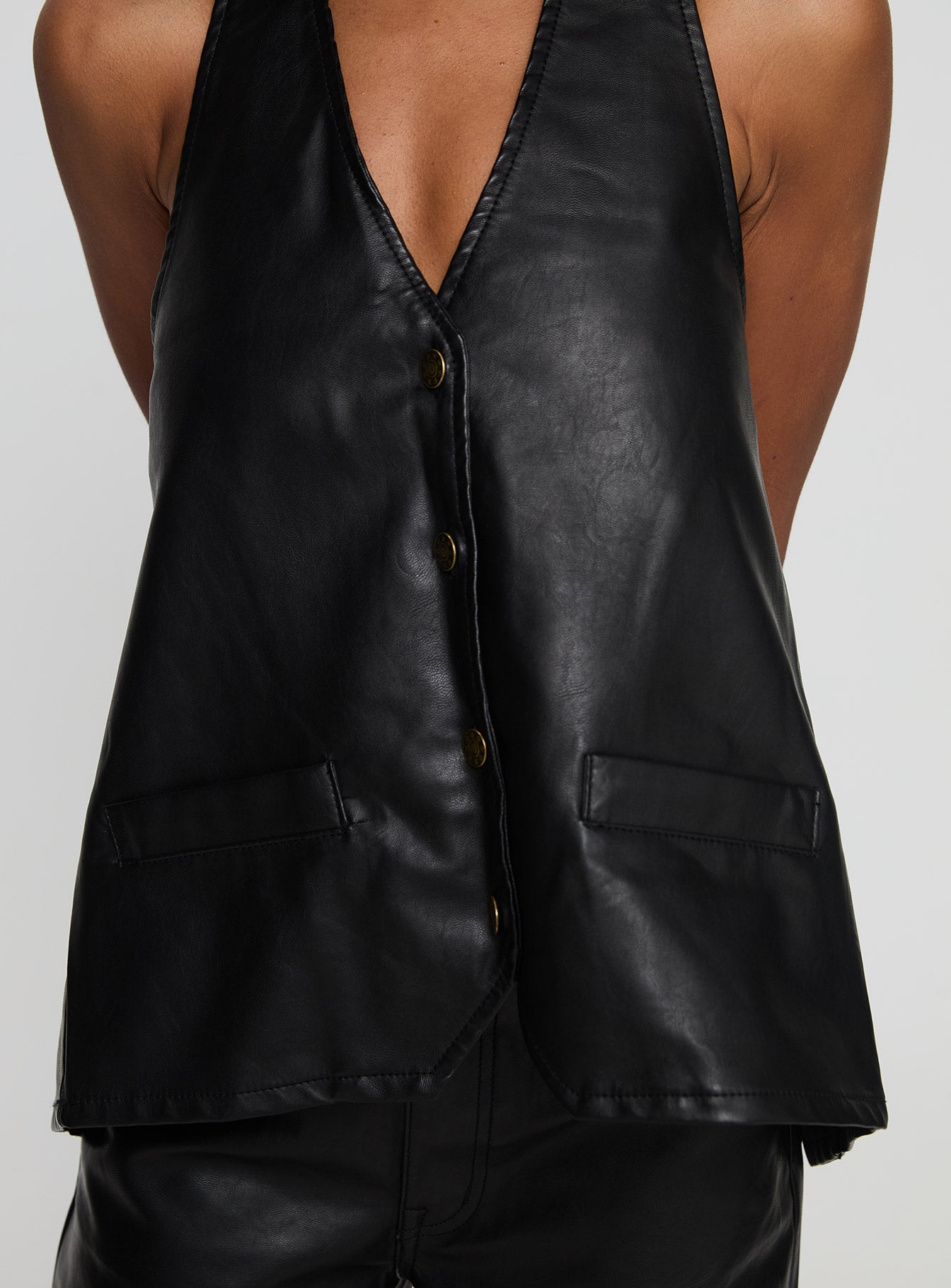 Hills Halter Onyx、mySite、solidvoid