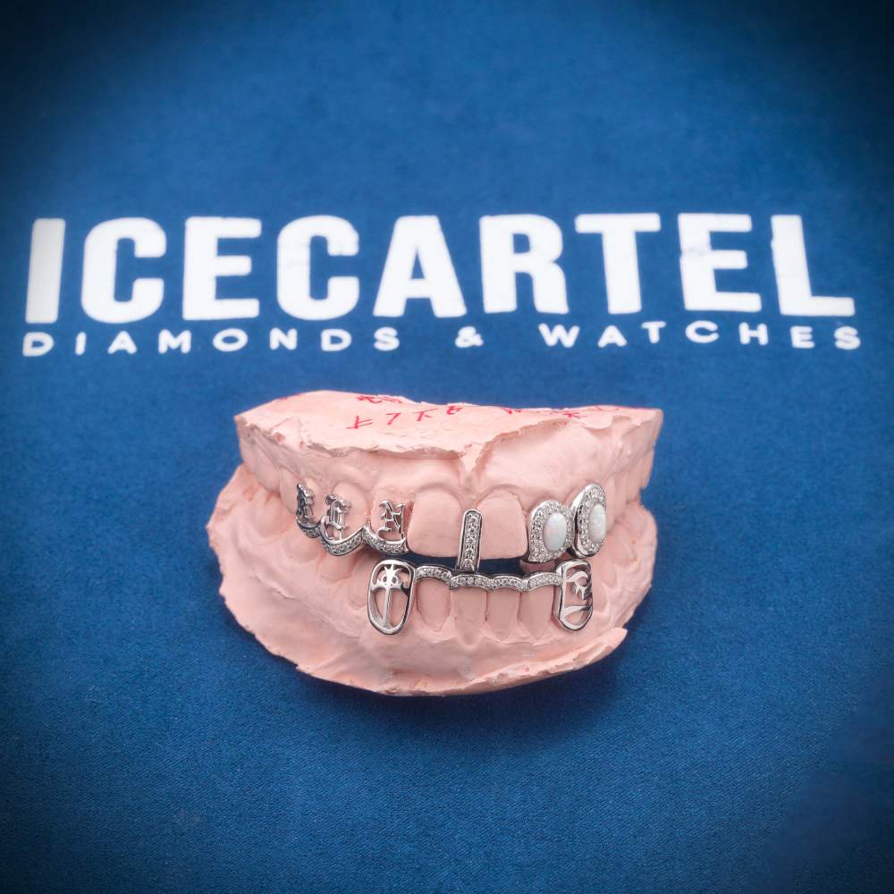 Custom Cross Opal Moissanite Grillz、mySite、hinf8tx79