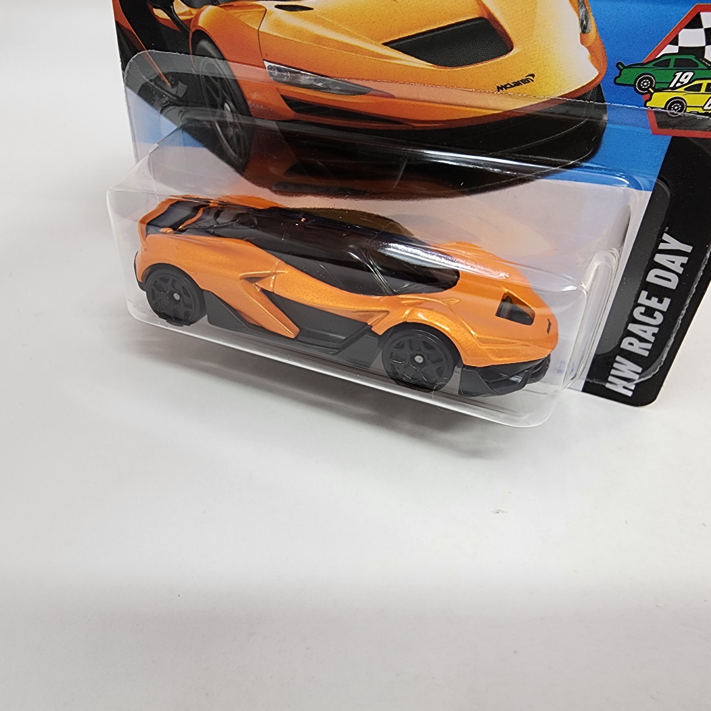 SHORT CARD * McLaren W1 #142 * Orange * 2025 Hot Wheels NEW! Case G、mySite、hgirdovlk