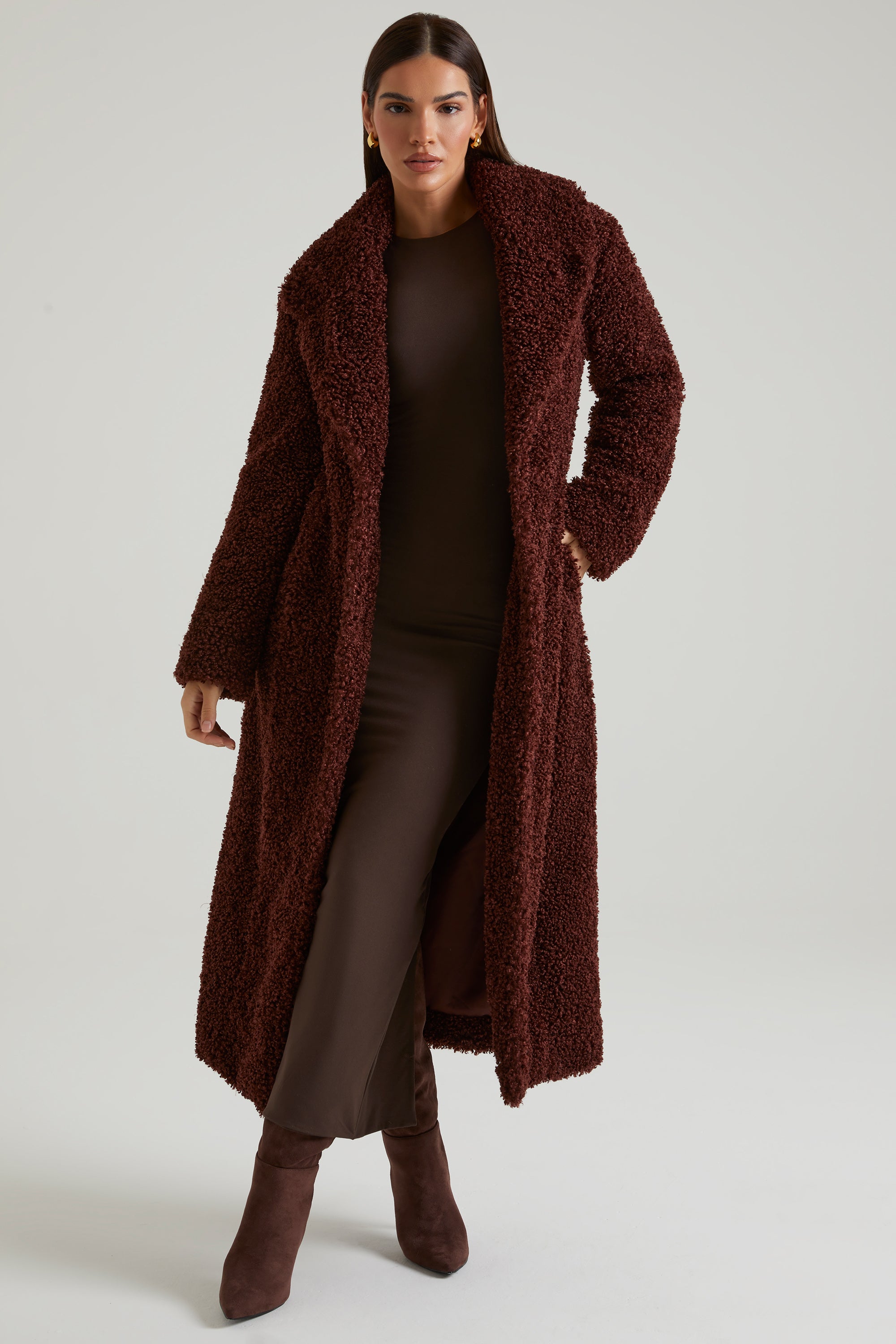 Long Shearling Coat in Brown、mySite、solidvoid