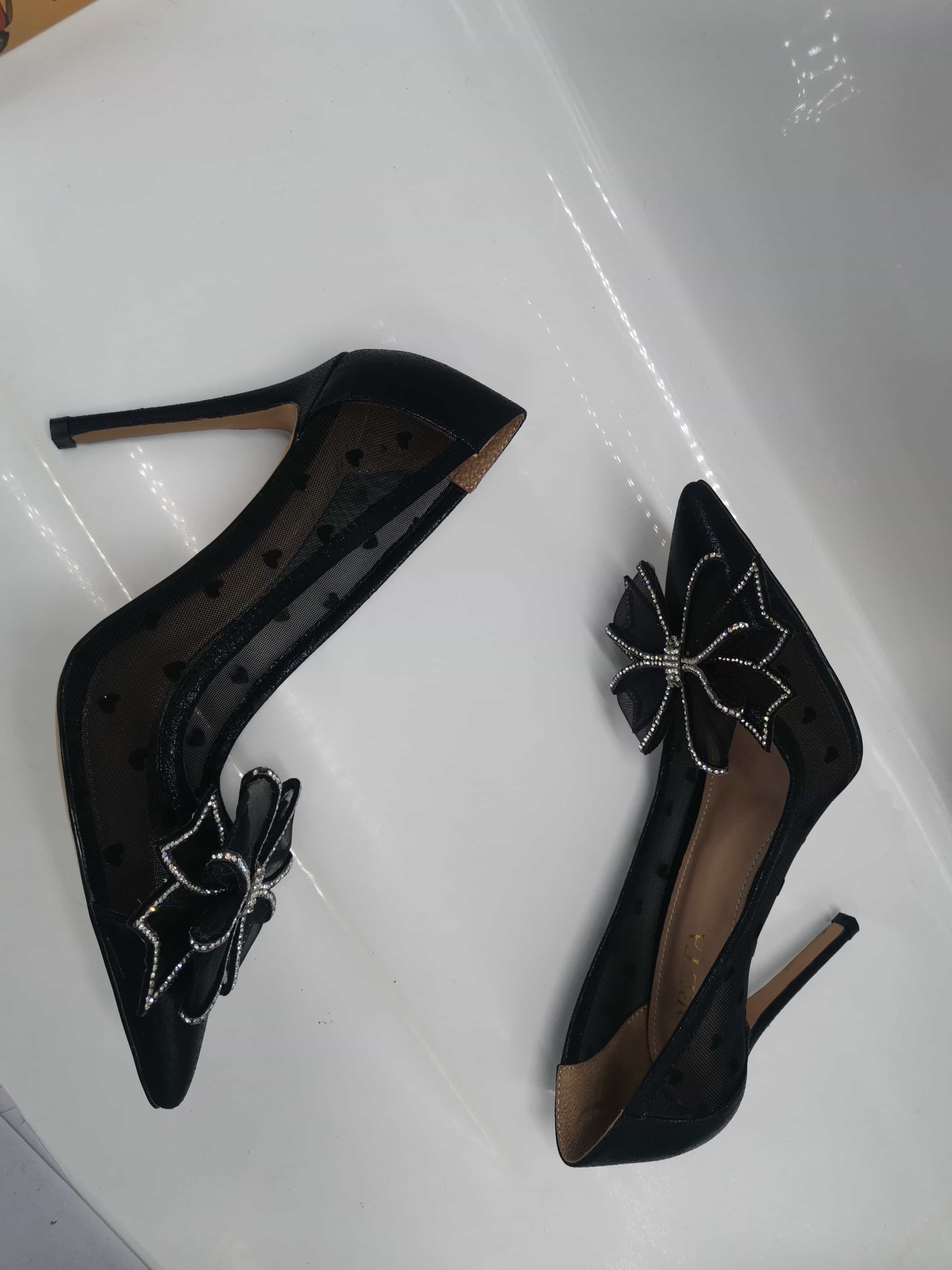  Belvia Crystal Bow Heels (Black)、mySite、merchandisen