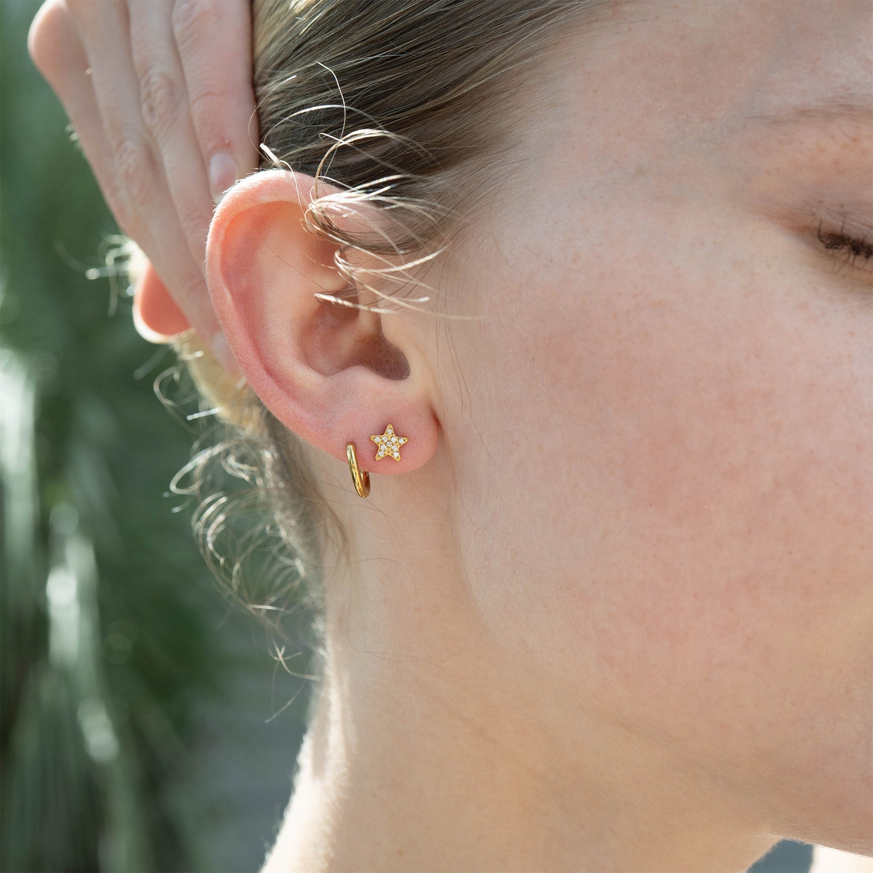 18K Gold PVD Stainless Steel Star Stud Pave Stone Earrings / ERJ0080、mySite、dreamappss