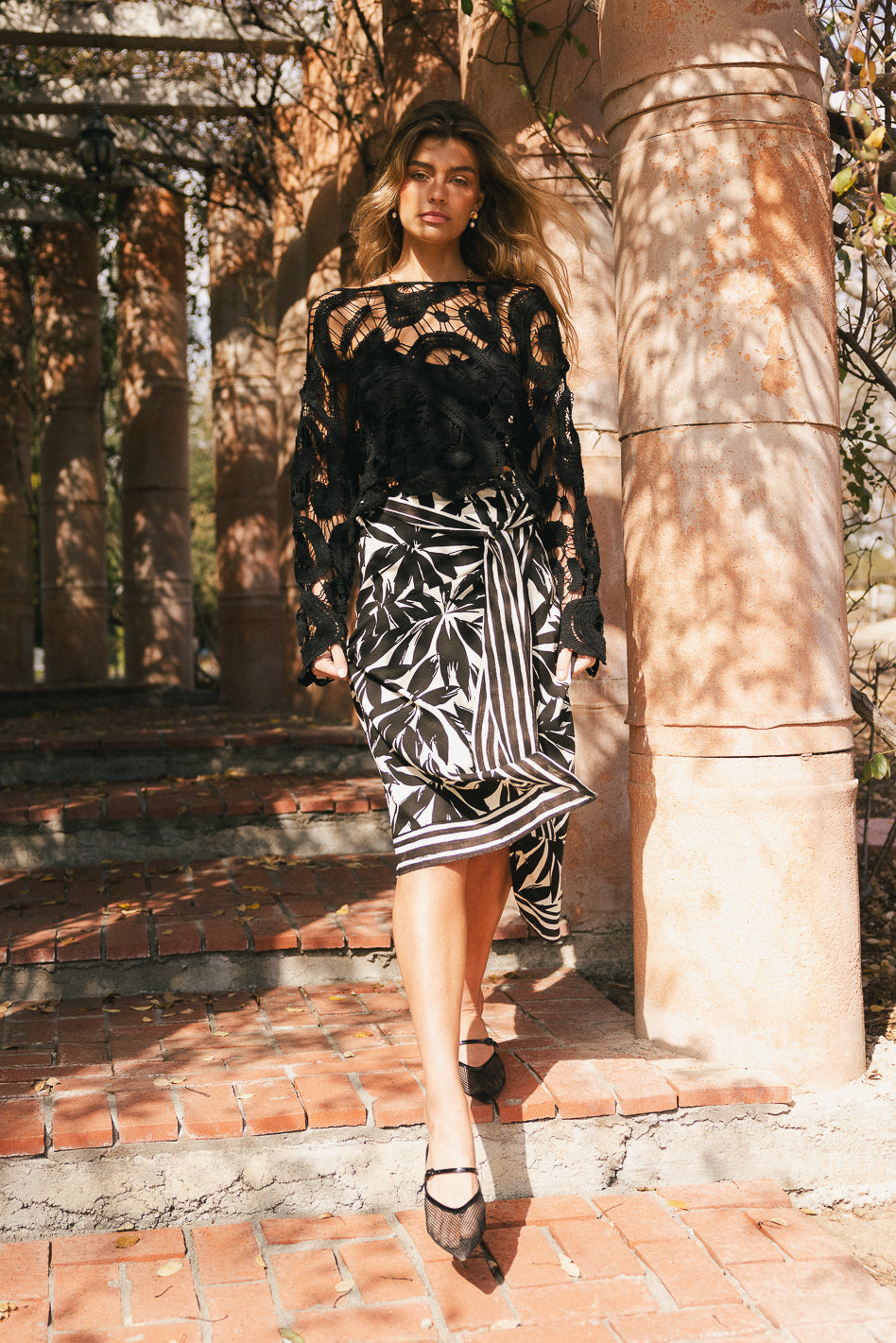 {product_title} - {shop_name}