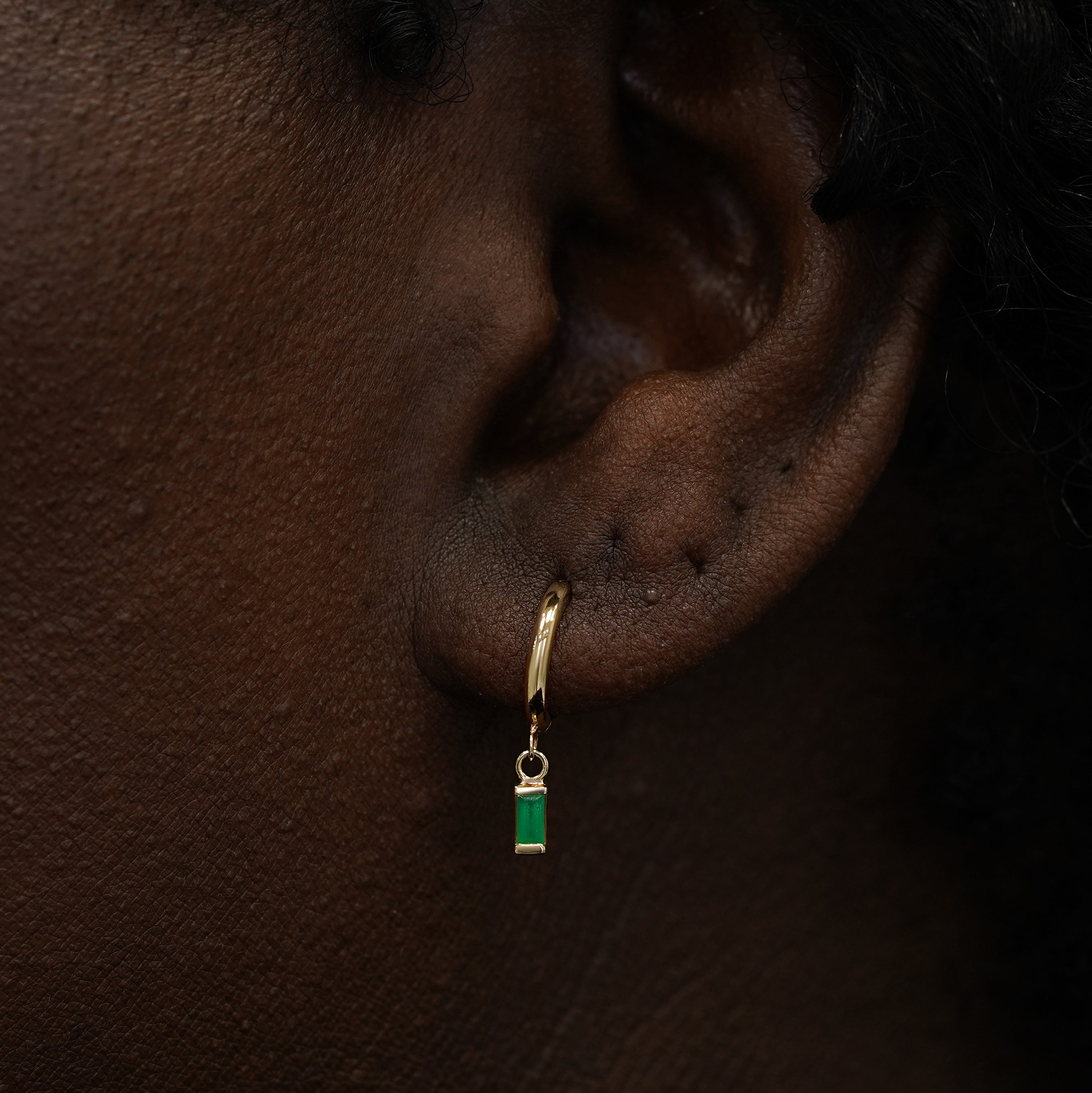 Baguette Emerald Dangle Hoop、mySite、hinf8tx79