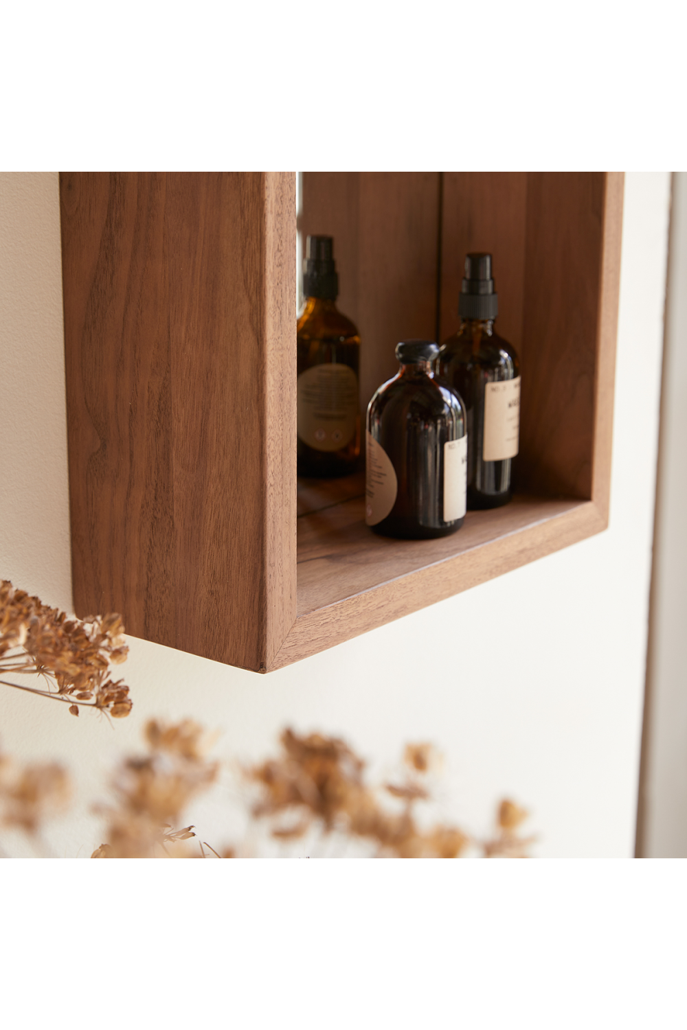 Rectangular Walnut Framed Mirror | Tikamoon Stelle、mySite、neckold