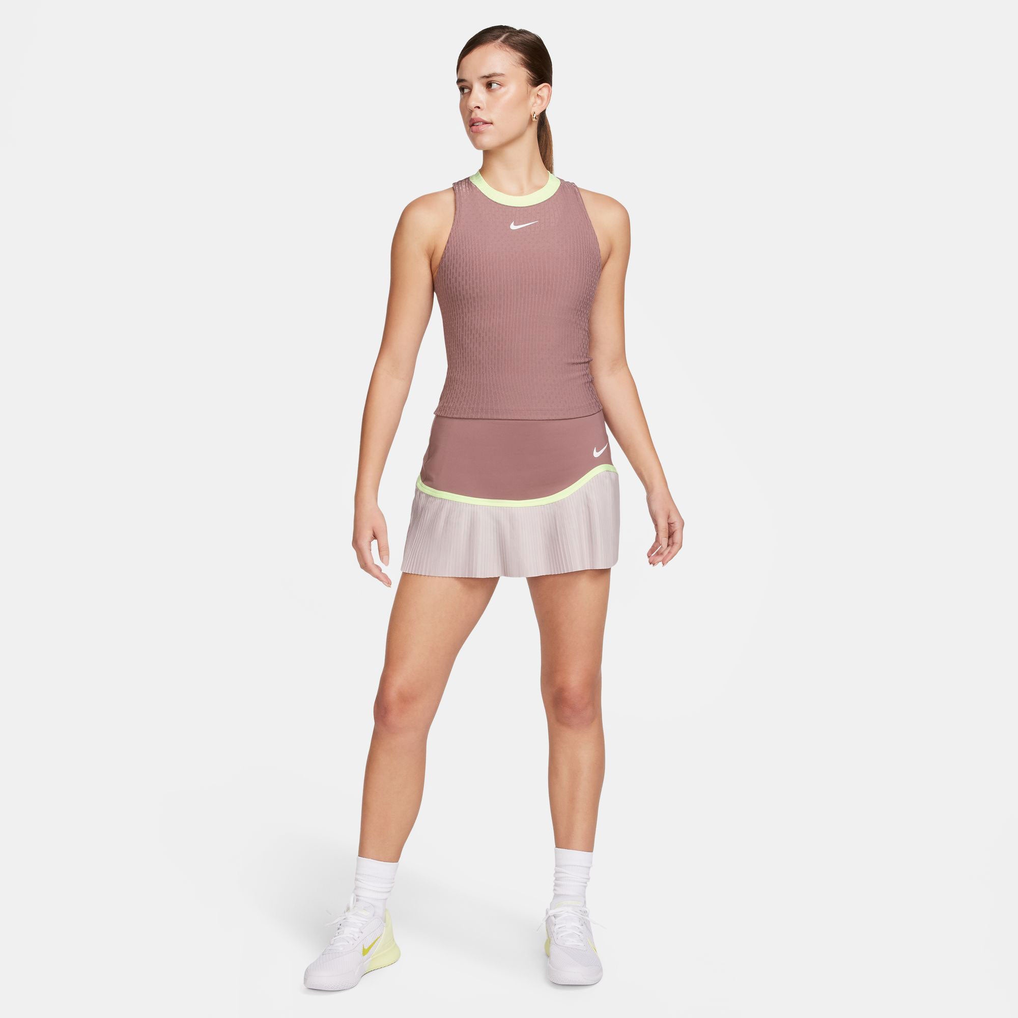NikeCourt Advantage Women's Dri-FIT Pleated Tennis Skirt、mySite、neckold