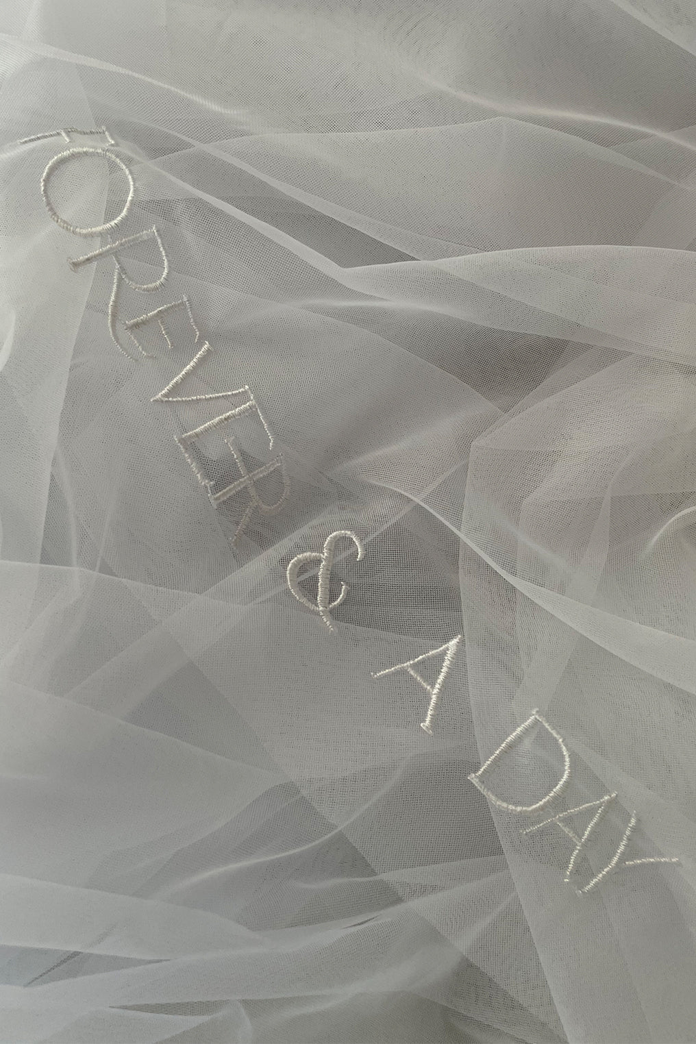 Margareta Veil - White、mySite、solidvoid