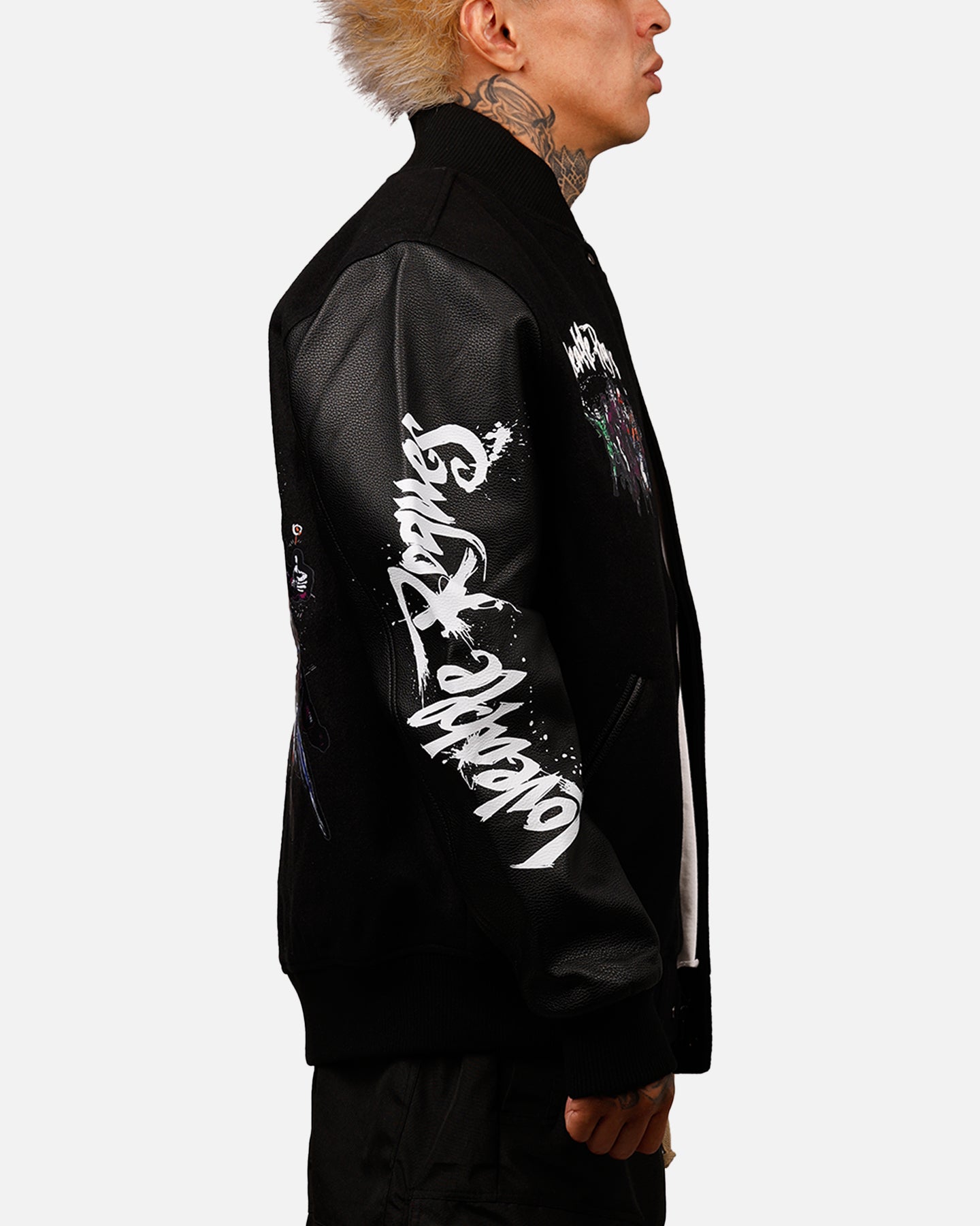 {product_title} - {shop_name}