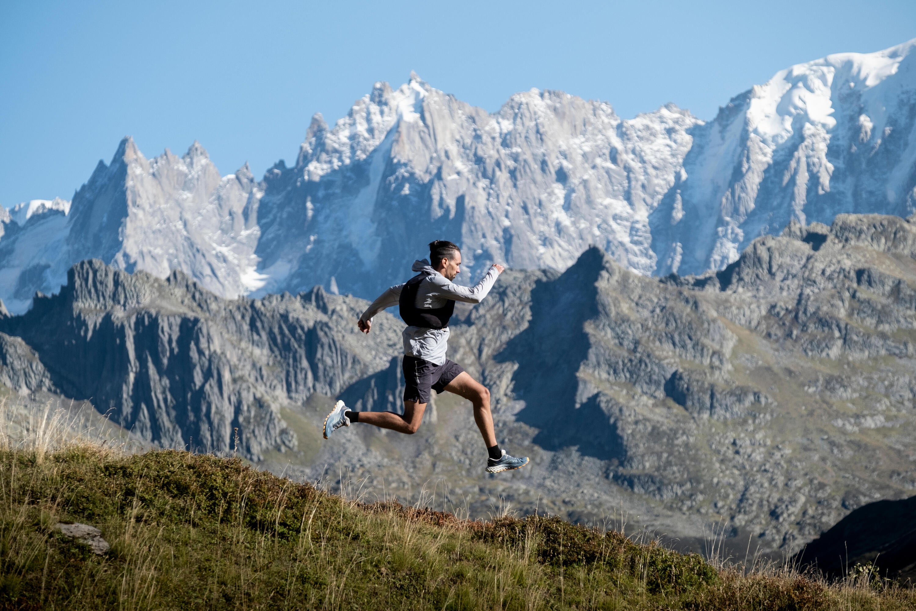 Kiprun Evadict 10L Running Hydration Vest - 1L Water Bladder Included