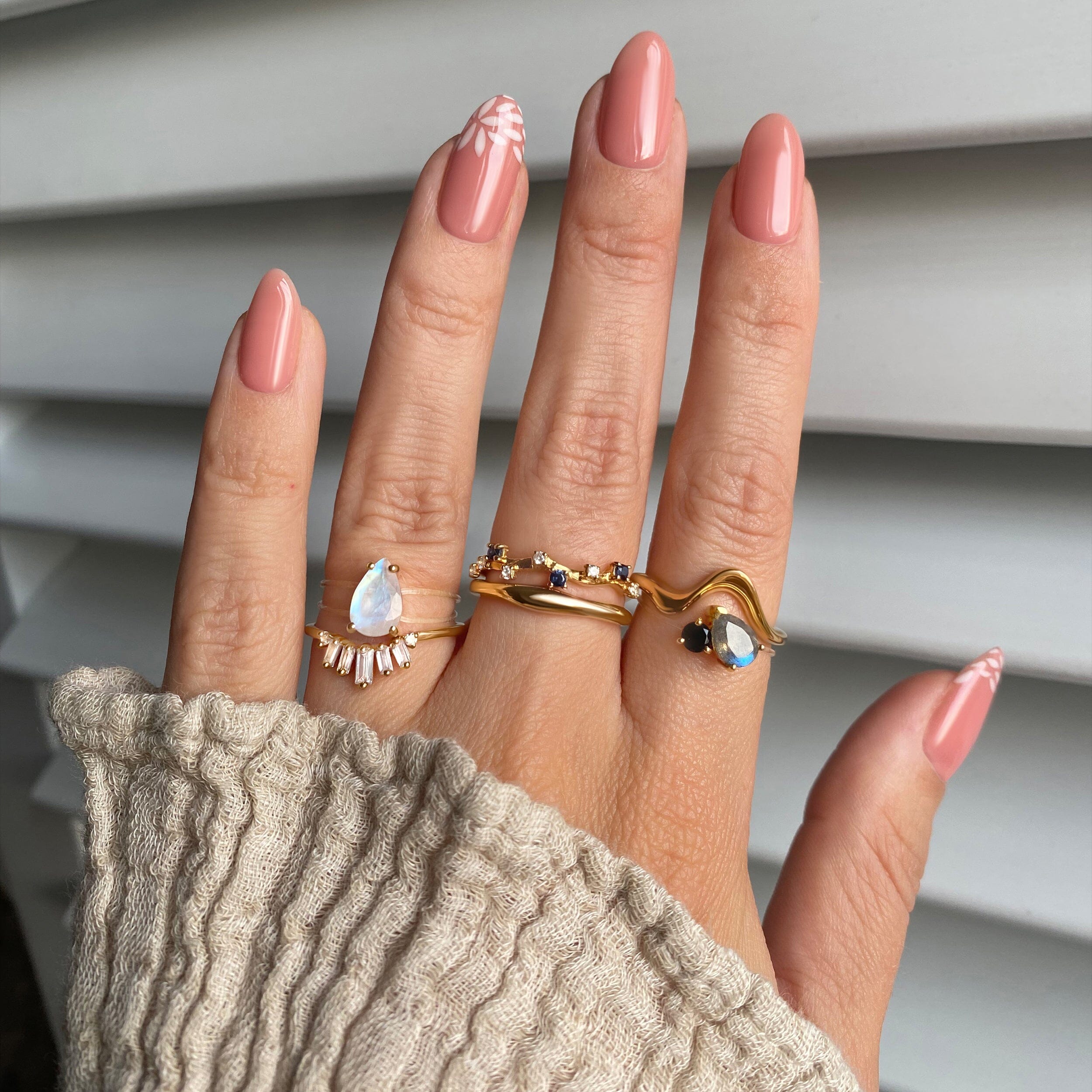 Labradorite Black Obsidian Toi Et Moi & Moonstone Sway Floating Rings、mySite、hinf8tx79