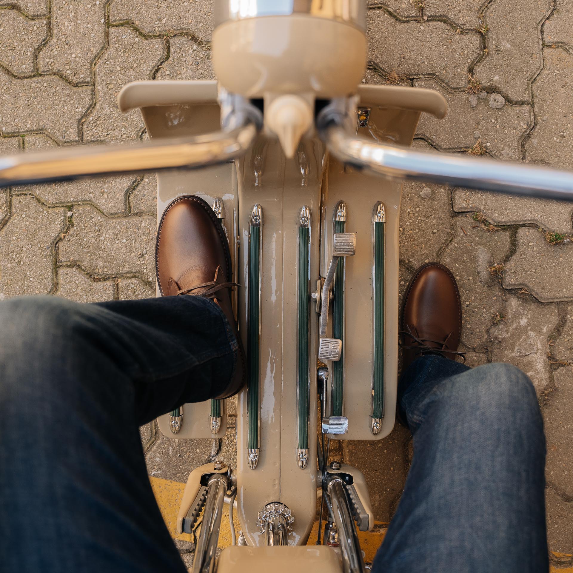  Umbrelèe、mySite、merchandisen