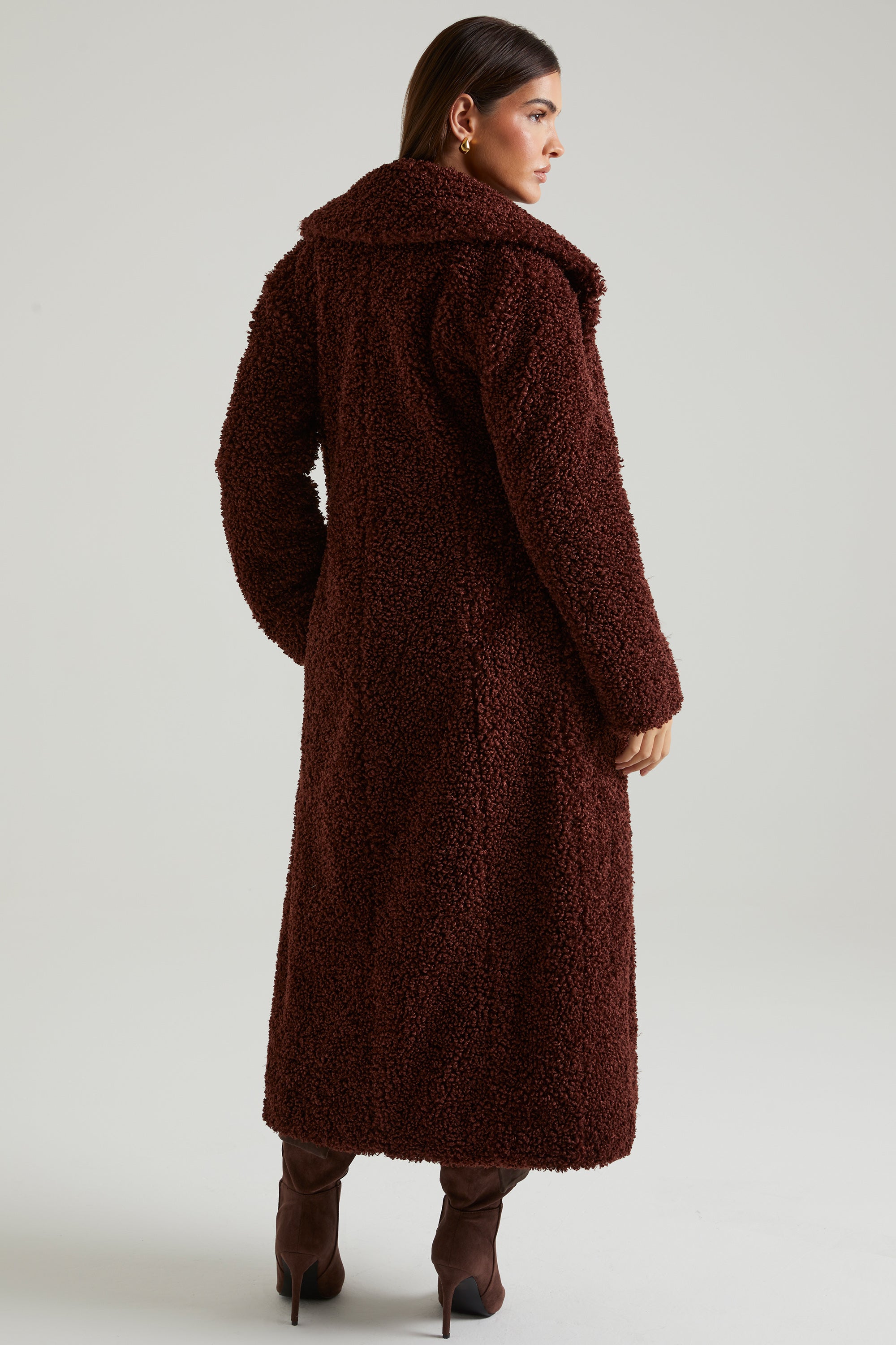 Long Shearling Coat in Brown、mySite、solidvoid