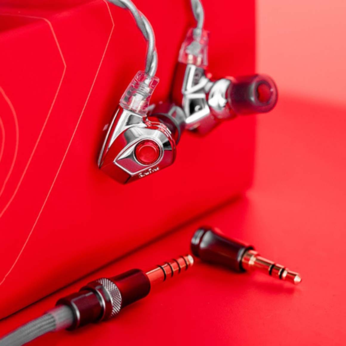  DUNU - Titan S2、mySite、merchandisen