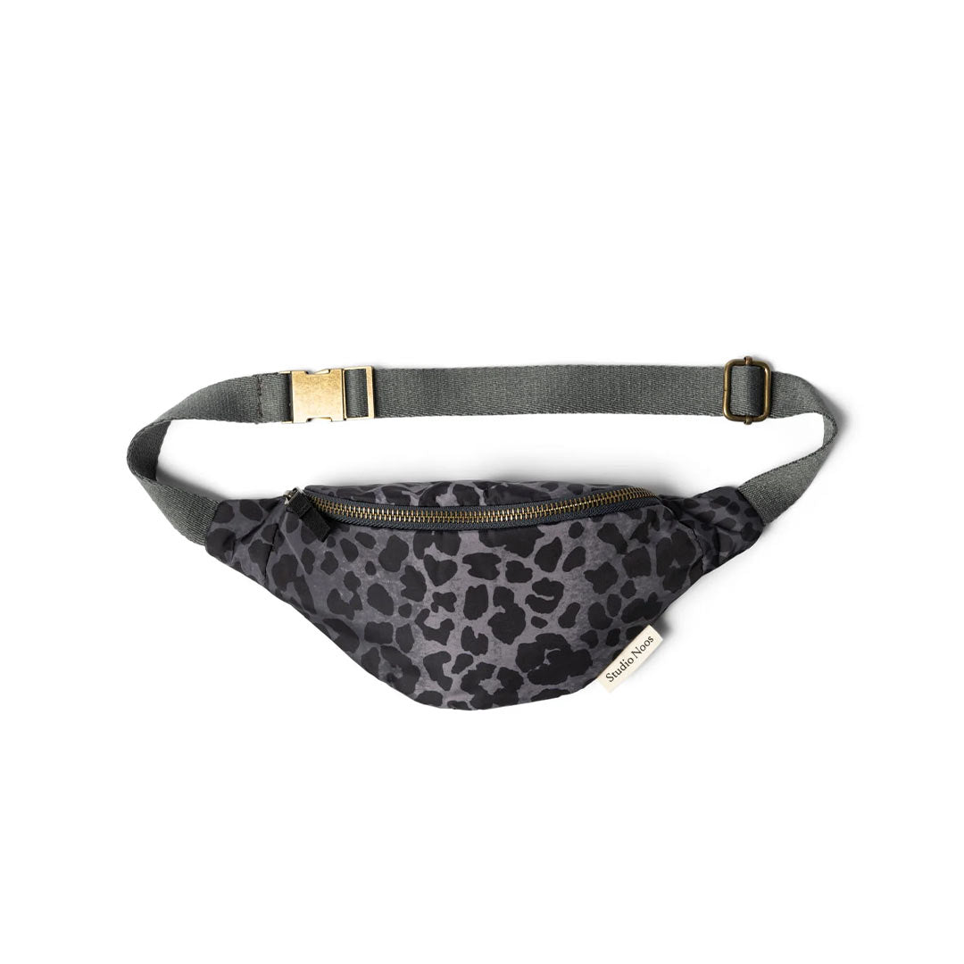  Studio Noos Antra Leopard Puffy Mini Fanny Pack - Dark Grey、mySite、merchandisen