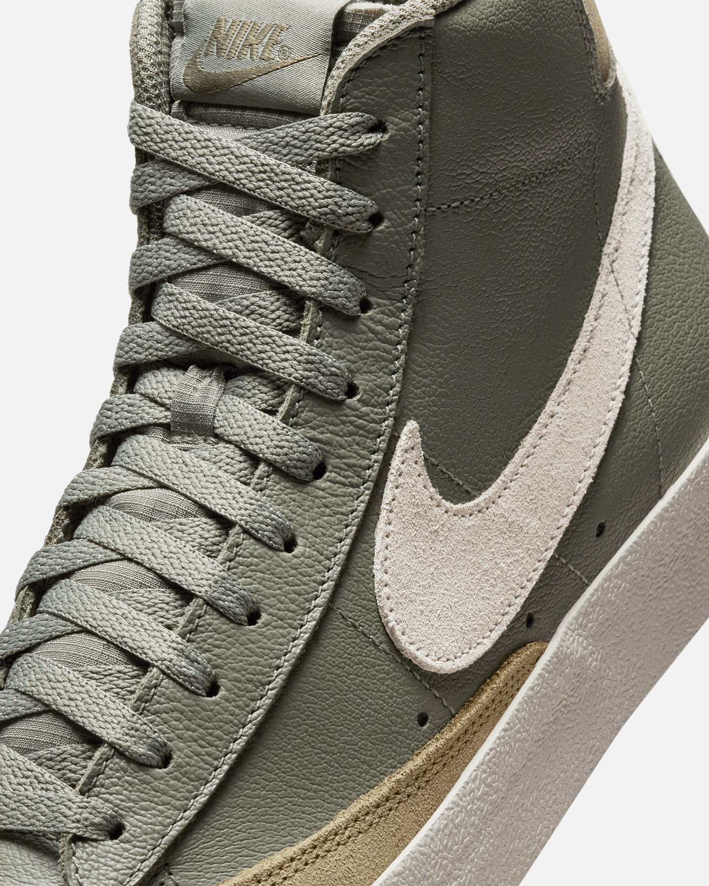 Nike Blazer Mid '77 Premium Essential+ Dark Stucco/Phantom、mySite、zt4zffjzw