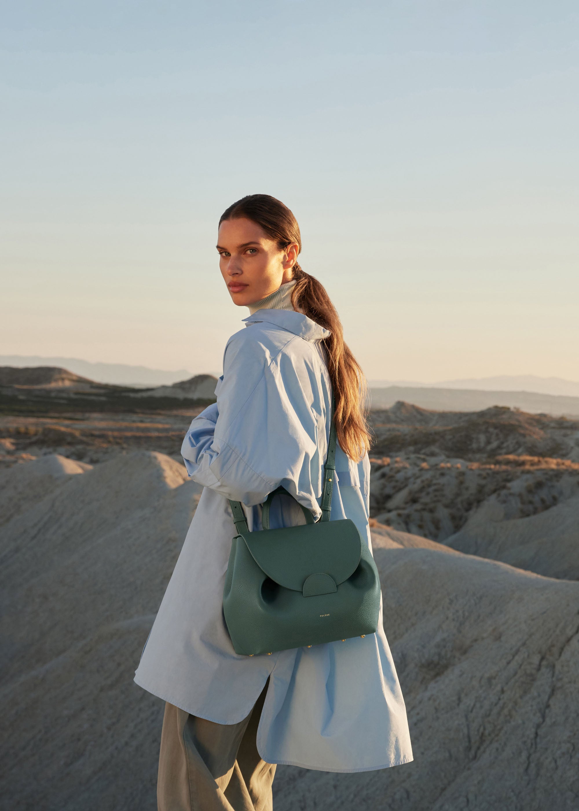 Num茅ro Un - Lierre Grain茅、mySite、camillekostekn