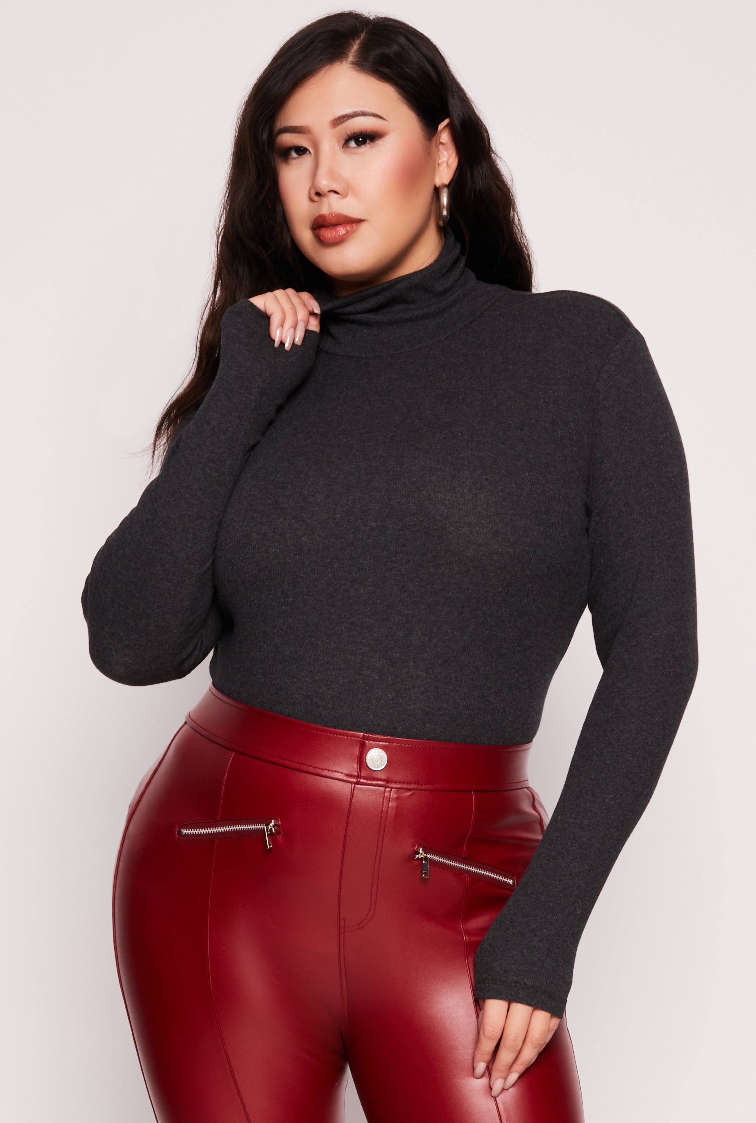 Plus Size Ribbed Knit Long Sleeve Turtleneck Top、mySite、camillekostekn