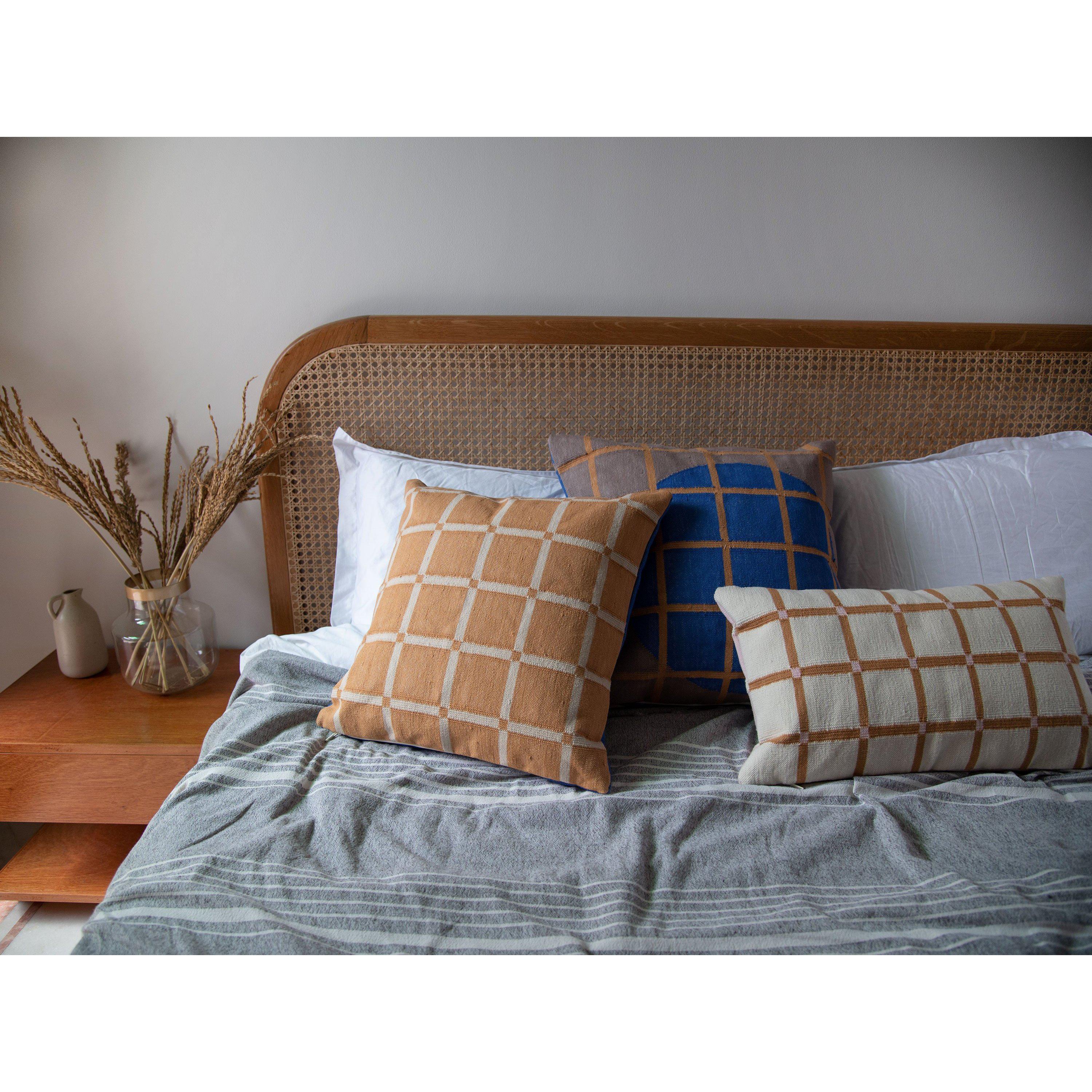 Grid Pillow Reversible Blue and Grey、mySite、gigharbornorthrealestate