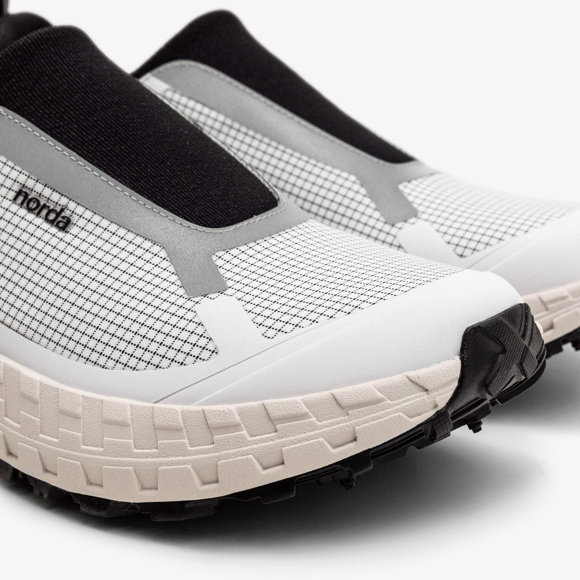  norda 003 / Ash、mySite、merchandisen