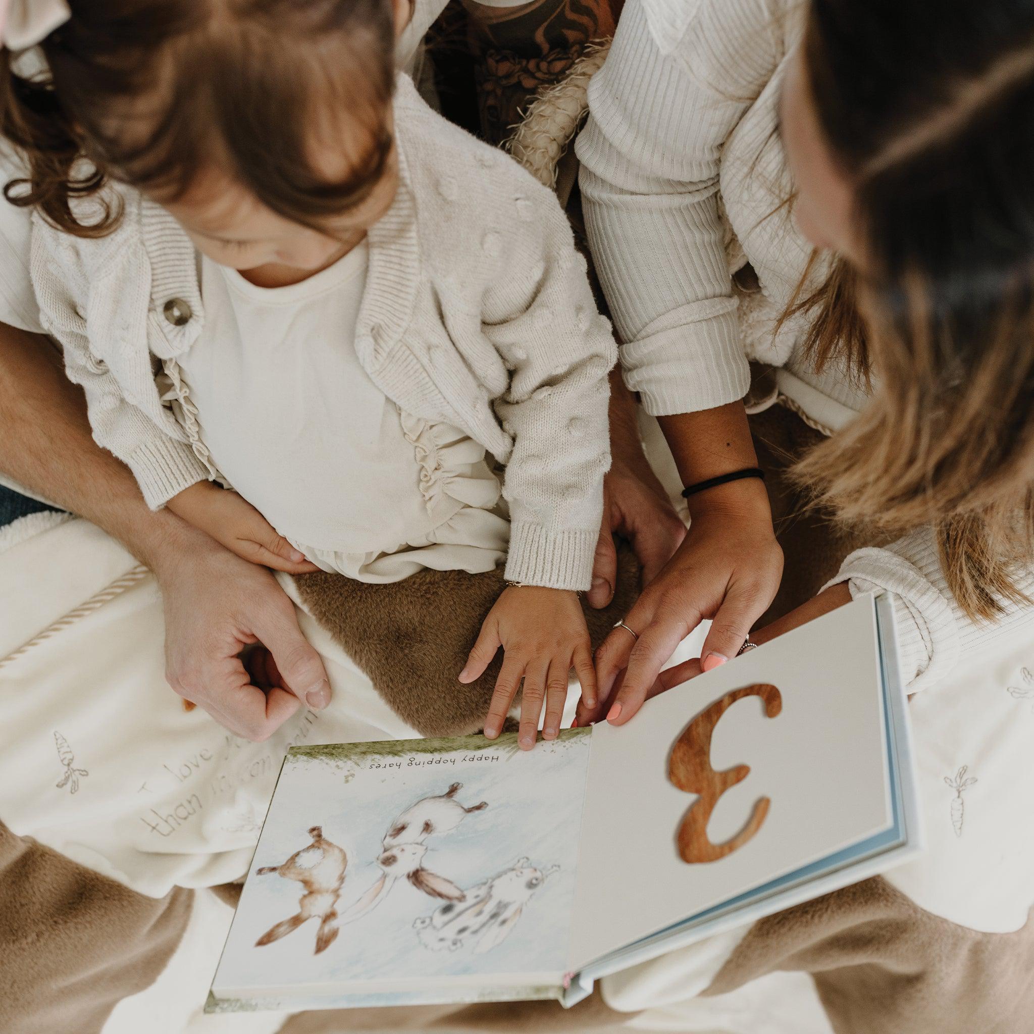 RETIRED - Hares Play Baby Gift Set、mySite、g9winljtr