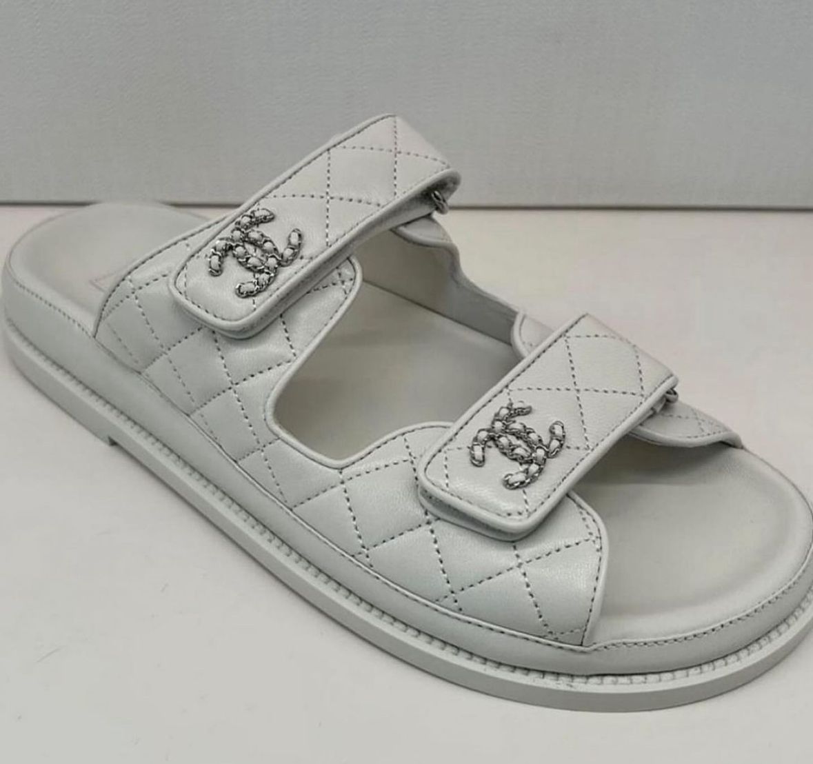 Chanel Leather Backless CC 'Dad' Sandals (White)、mySite、garminoutage.com