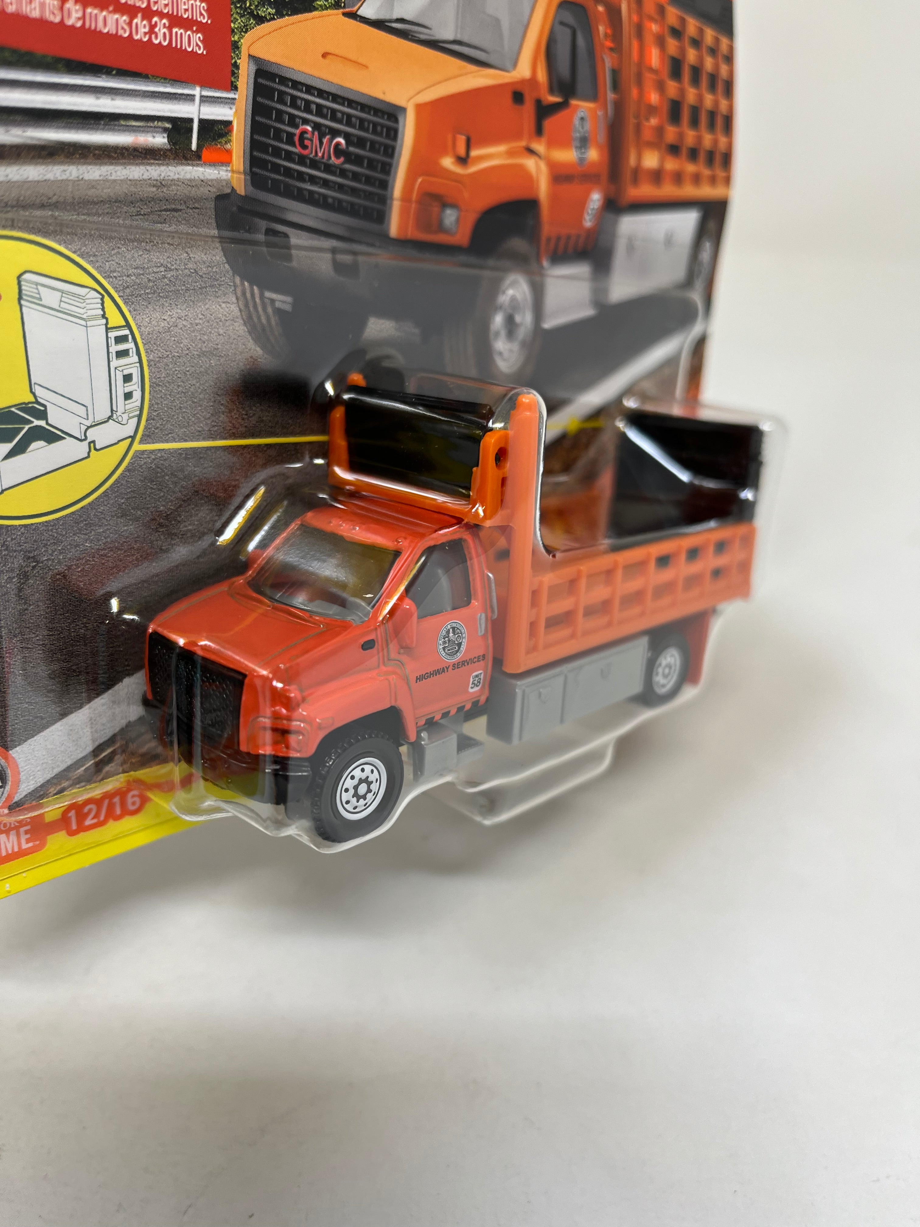 GMC 3500 Attenuator Truck * Orange * Matchbox Working Rigs Case X、mySite、hgirdovlk