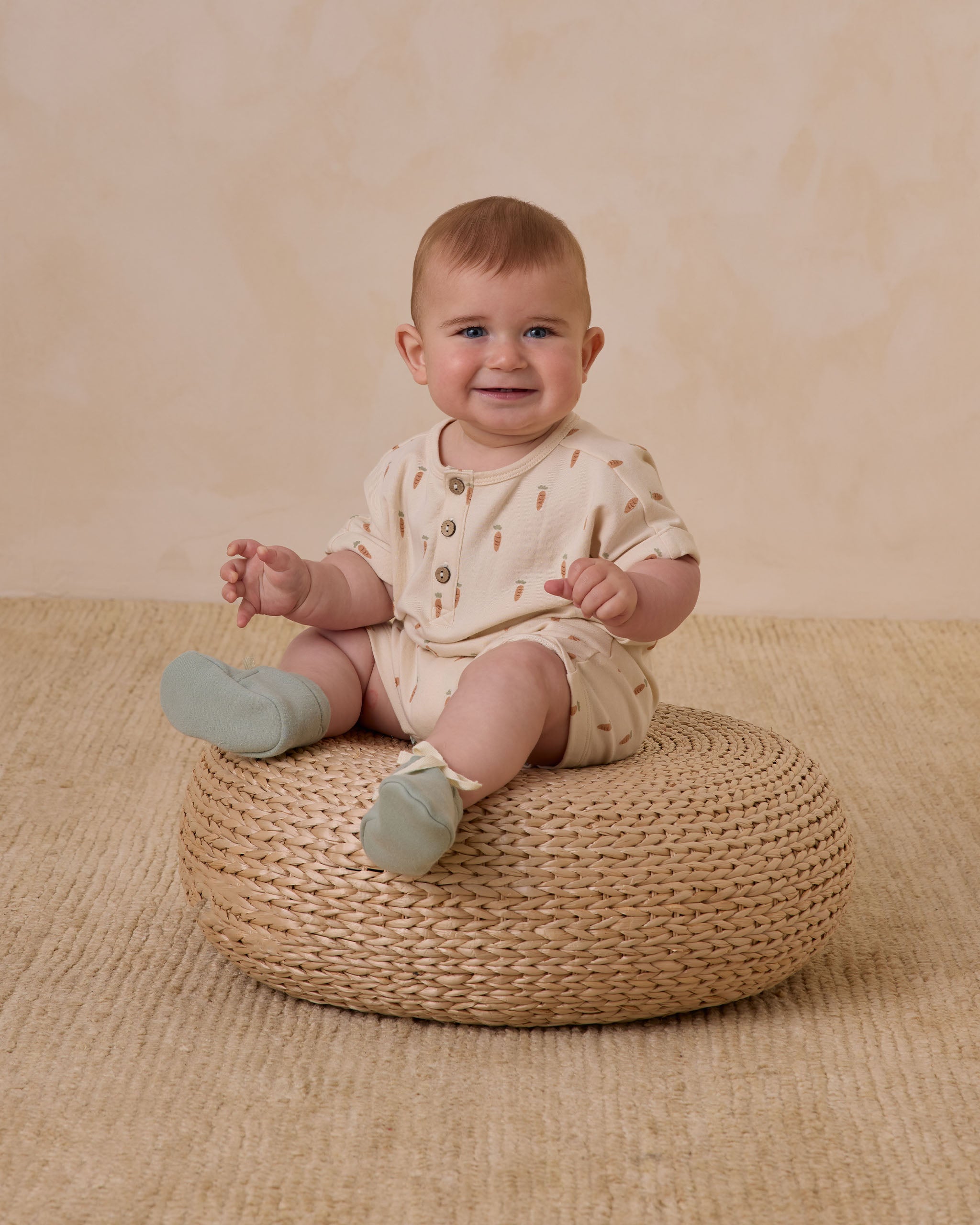  Short Sleeve One-Piece || Carrots、mySite、layawaytickets