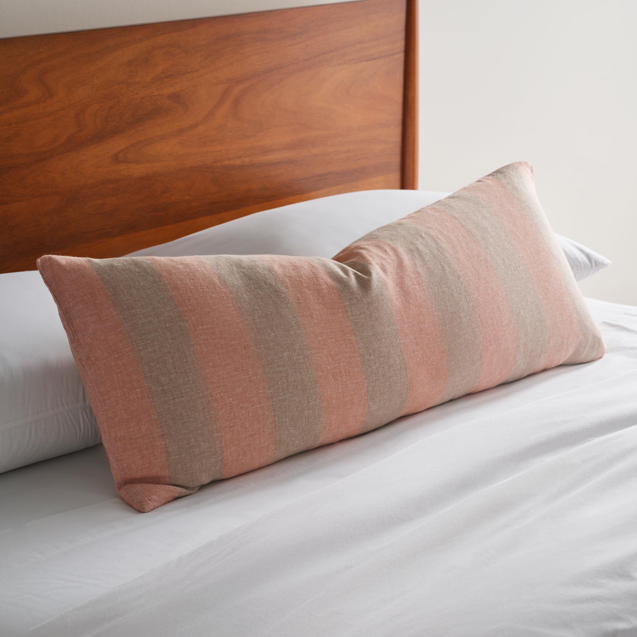  Caroline Z. Hurley Washed European Linen Lumbar Pillow Cover、mySite、sugarbowlscore