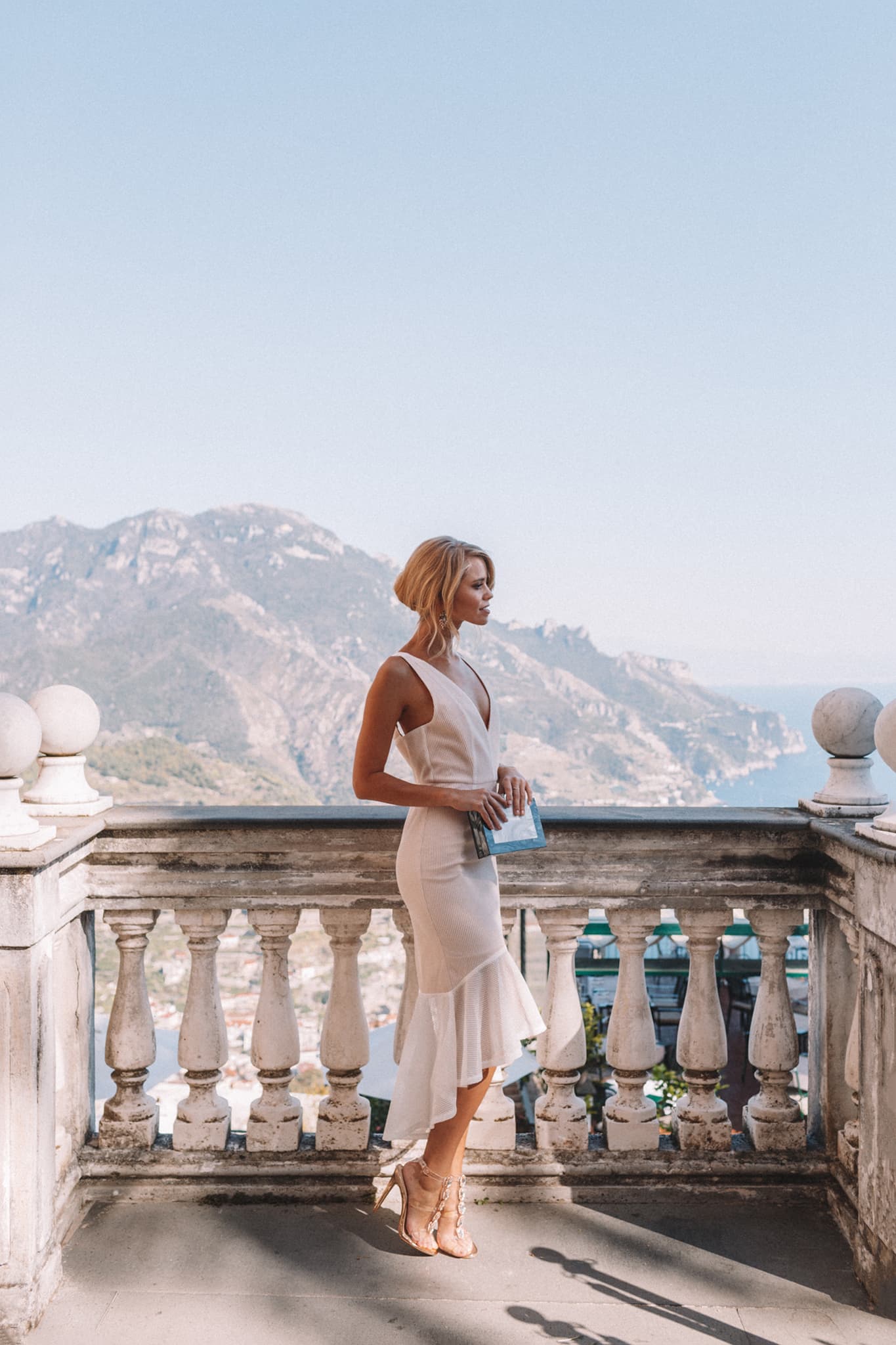 {product_title} - {shop_name}