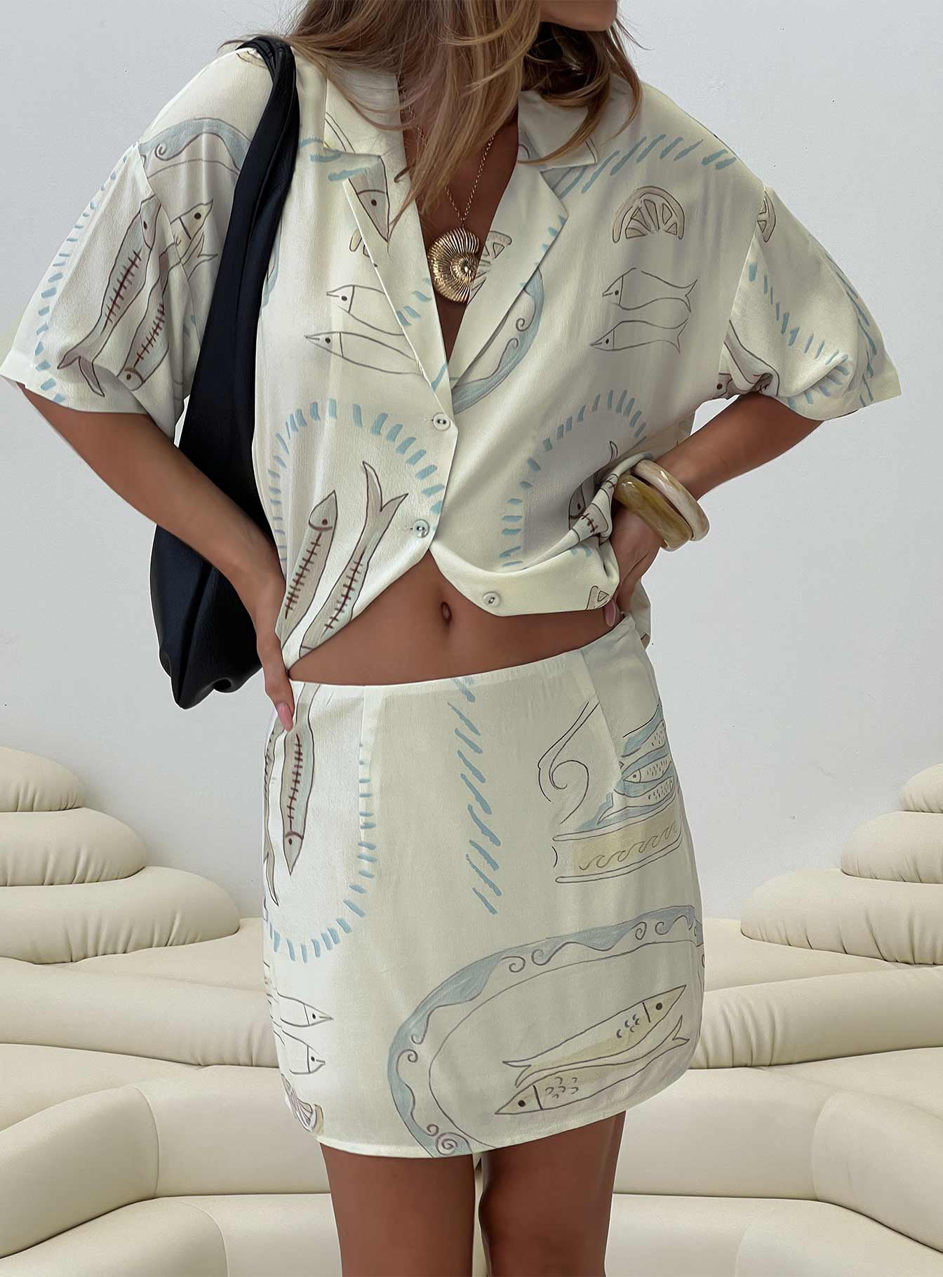 Caraliia Mini Skirt Cream、mySite、solidvoid