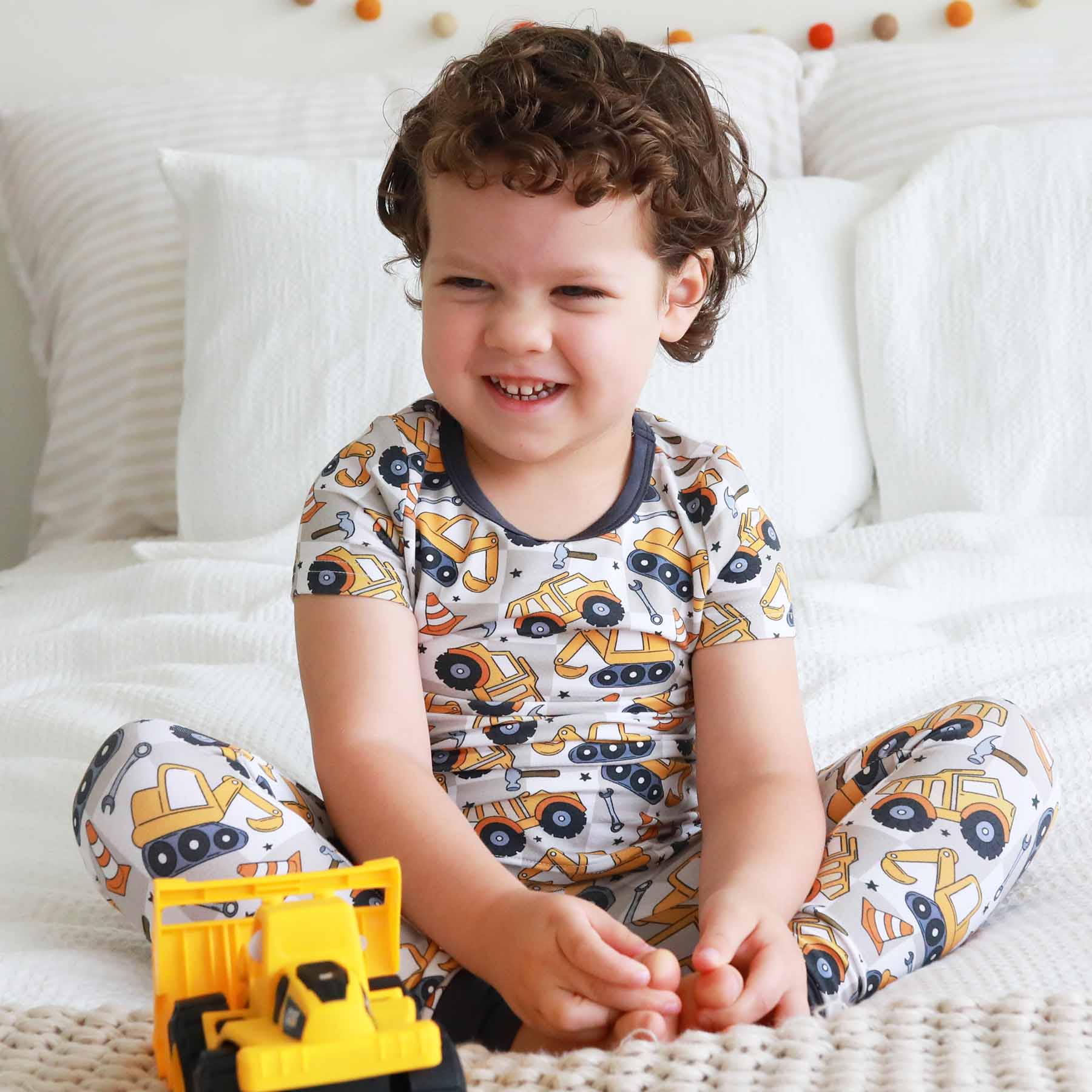  Under Construction Two Piece Pajama Set、mySite、layawaytickets