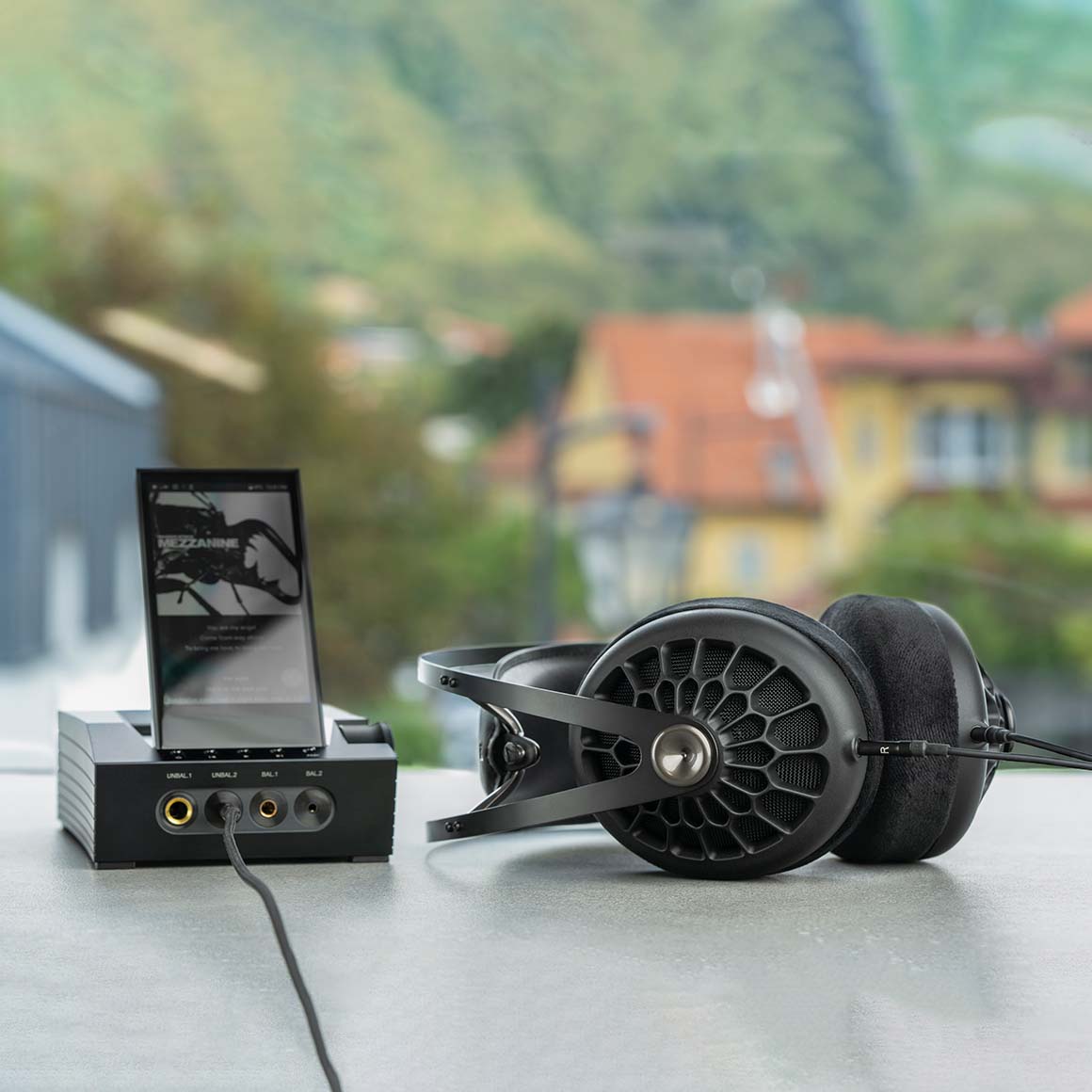  Meze - 105 AER、mySite、merchandisen