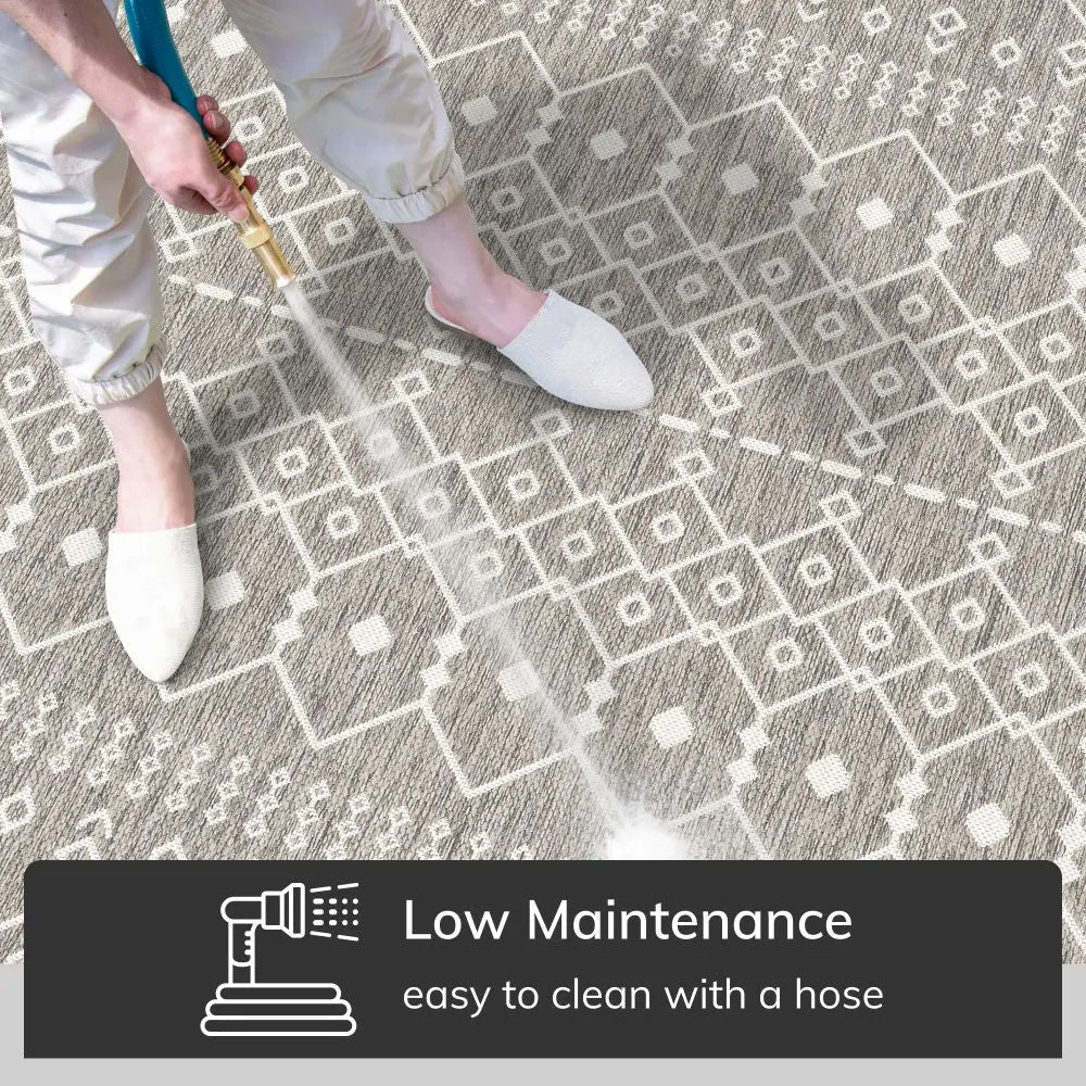 Nord Moroccan Tribal Indoor Outdoor Light Grey Flatweave Rug、mySite、gigharbornorthrealestate