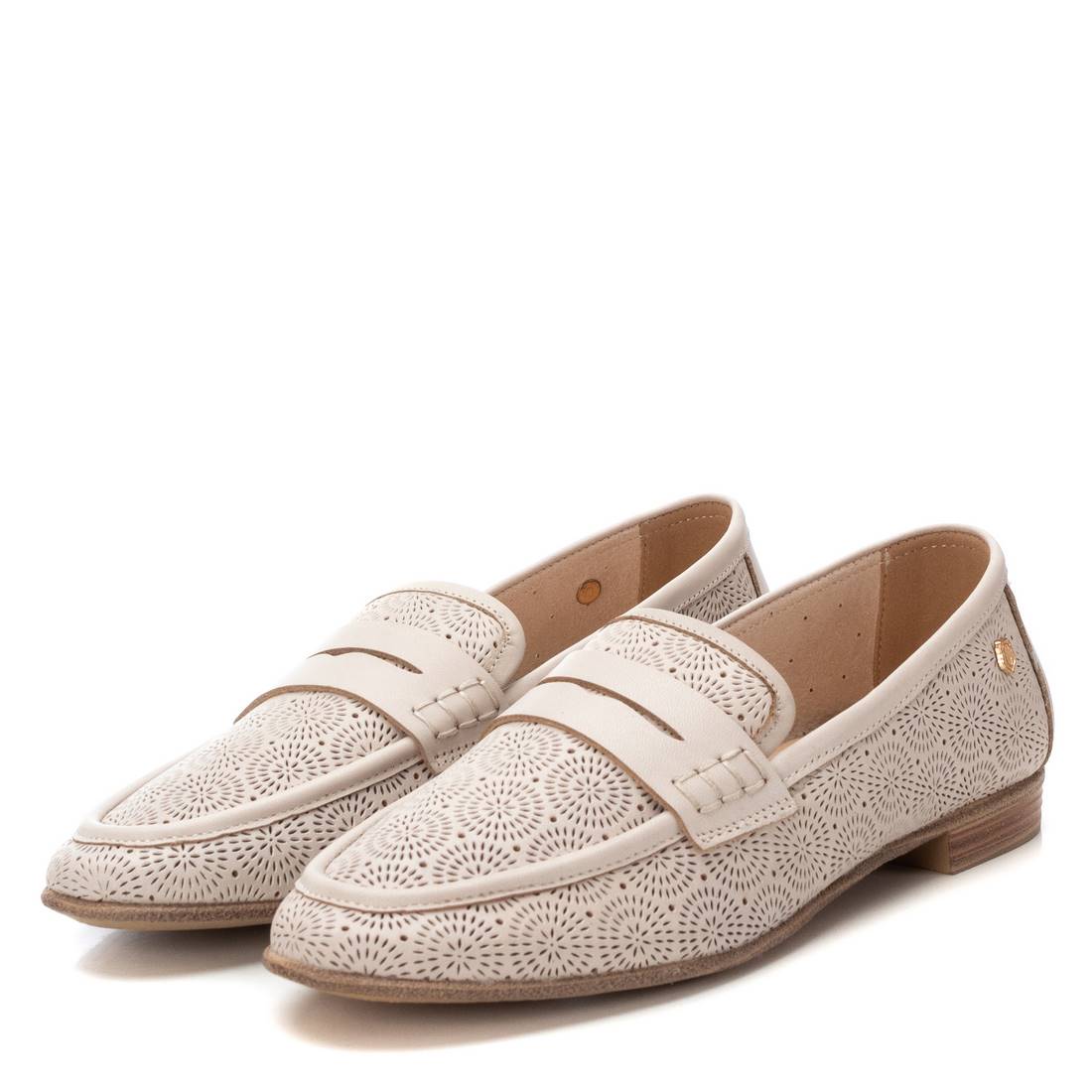 ZAPATO DE MUJER CARMELA 16217001、mySite、gtrtttuynbv