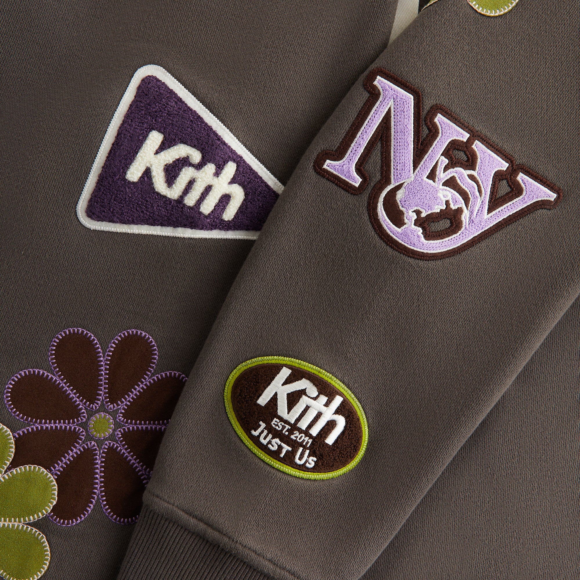 {product_title} - {shop_name}