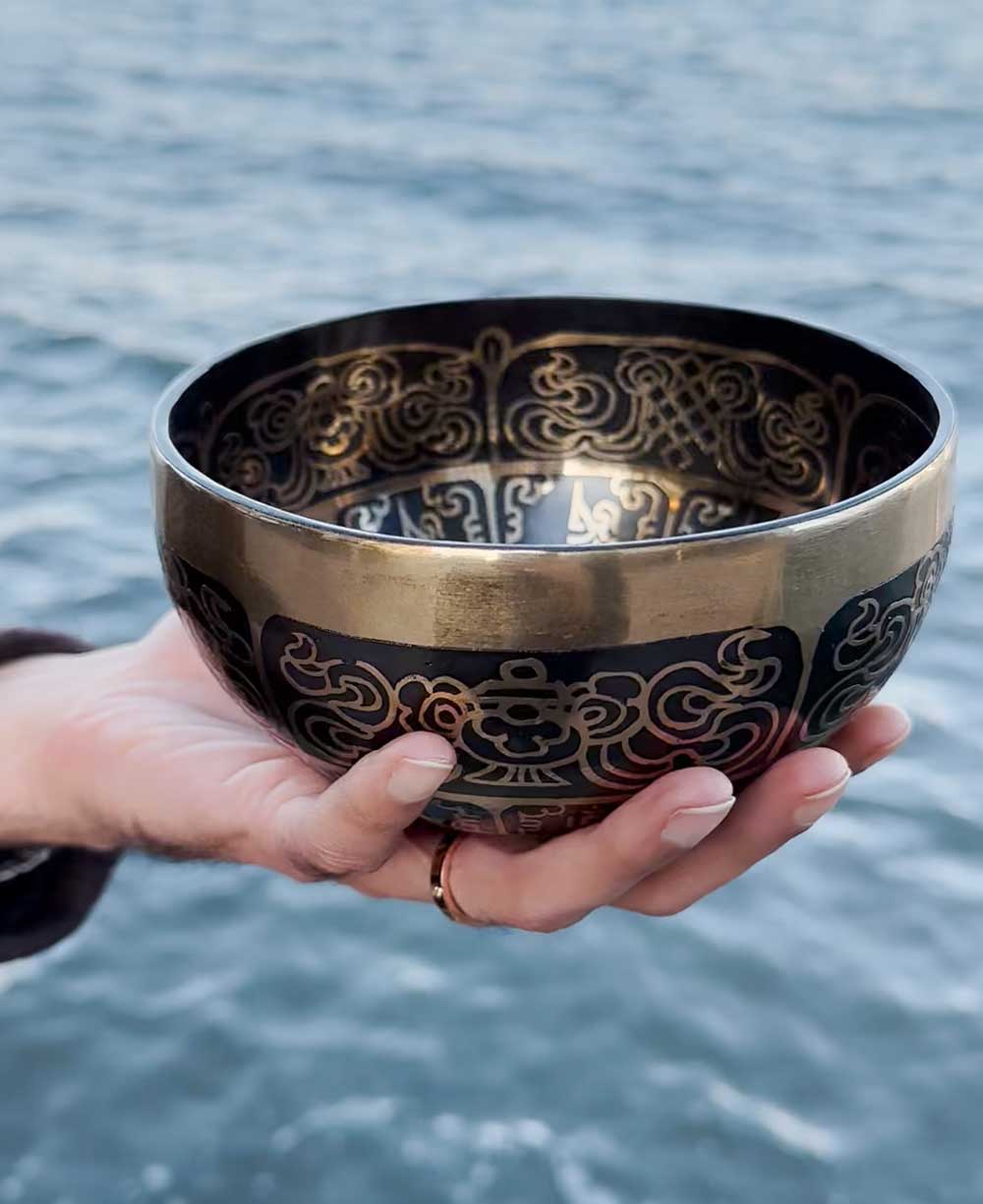 Lotus Mandala and Mantra Design Meditation Singing Bowl、mySite、topwebapps