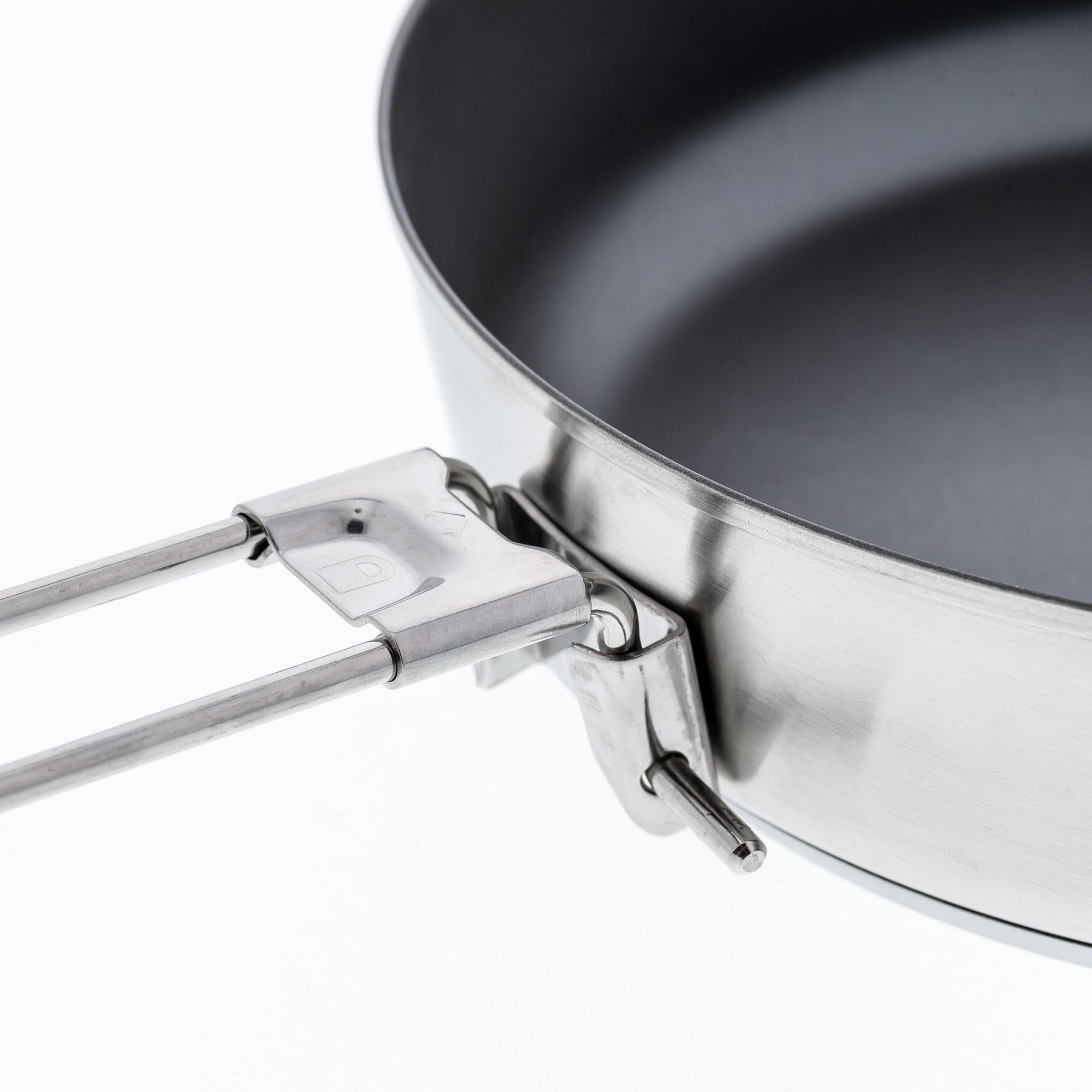 Quechua Non-Stick Stainless Steel 4-Person 24-Piece Camp Cookset 3.5 L