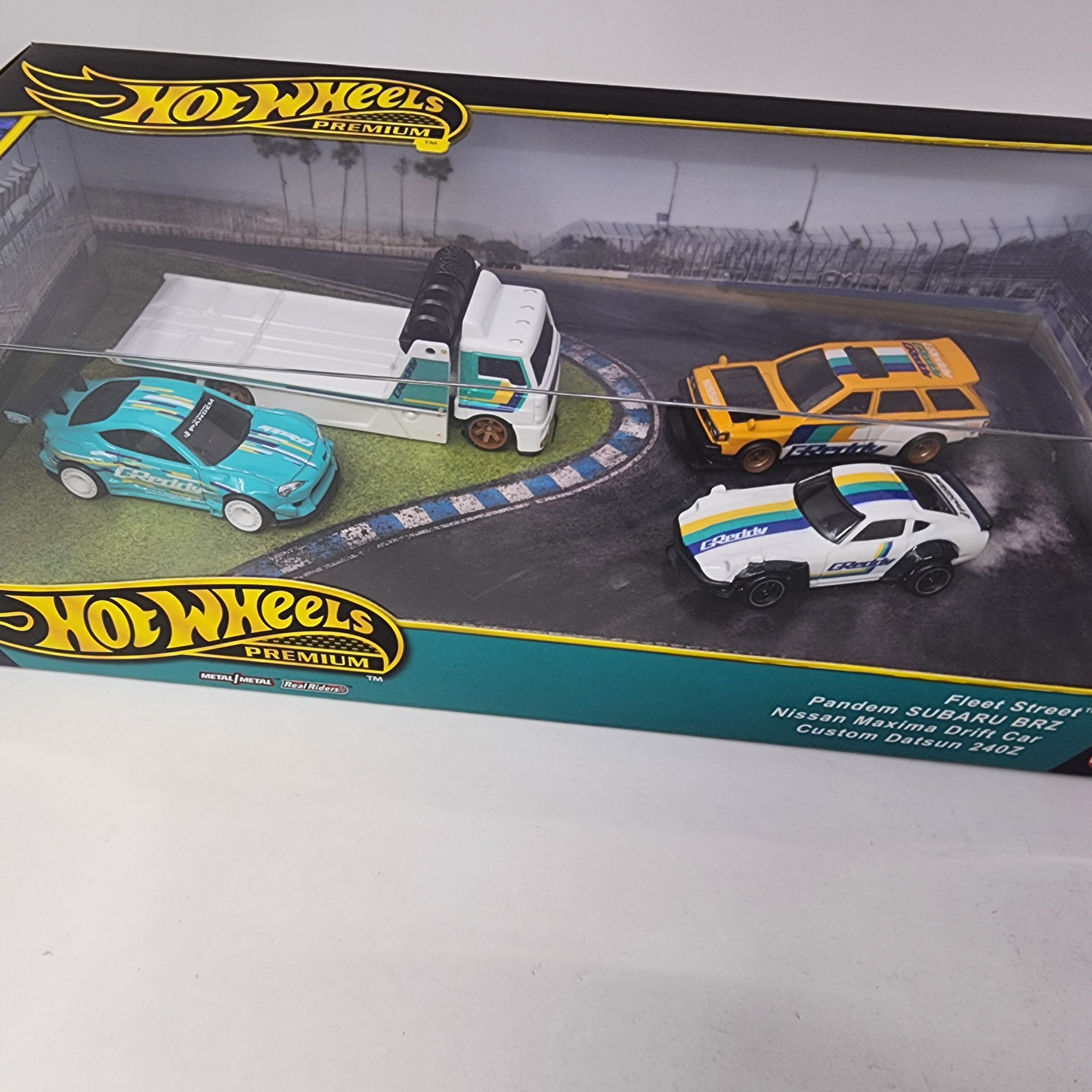 Greedy Racing Diorama Set * Hot Wheels Diorama Series、mySite、hgirdovlk