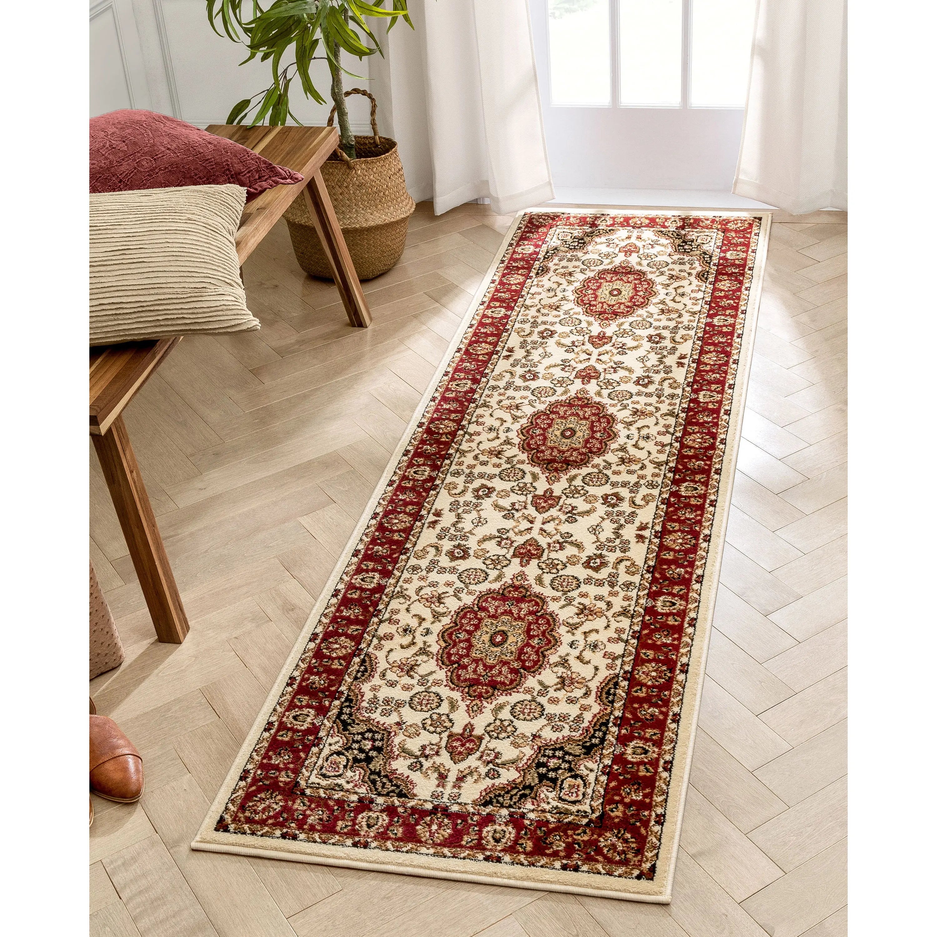 Medallion Kashan Ivory Traditional Rug、mySite、gigharbornorthrealestate
