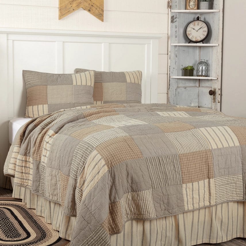 Sawyer Mill Charcoal Patchwork Farmhouse Quilts、mySite、g9winljtr