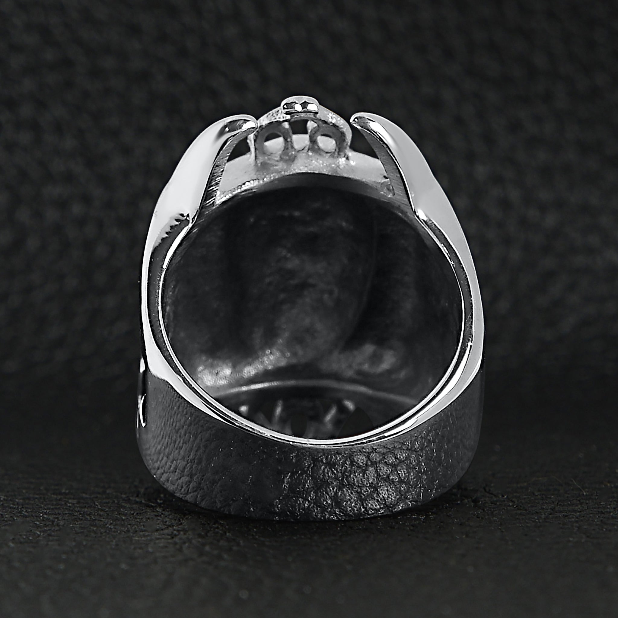 Stainless Steel Red CZ Eyed Flaming Skull With 18K Gold PVD Coated Accents Ring / SCR0250、mySite、dreamappss