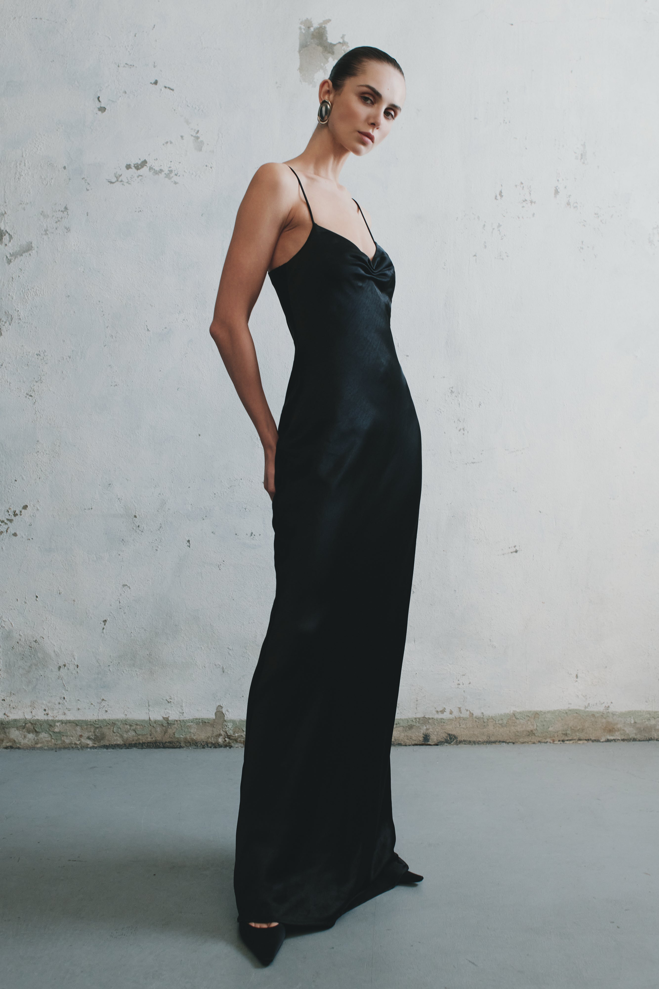 Lilly Sweetheart Satin Maxi Dress - Black、mySite、solidvoid