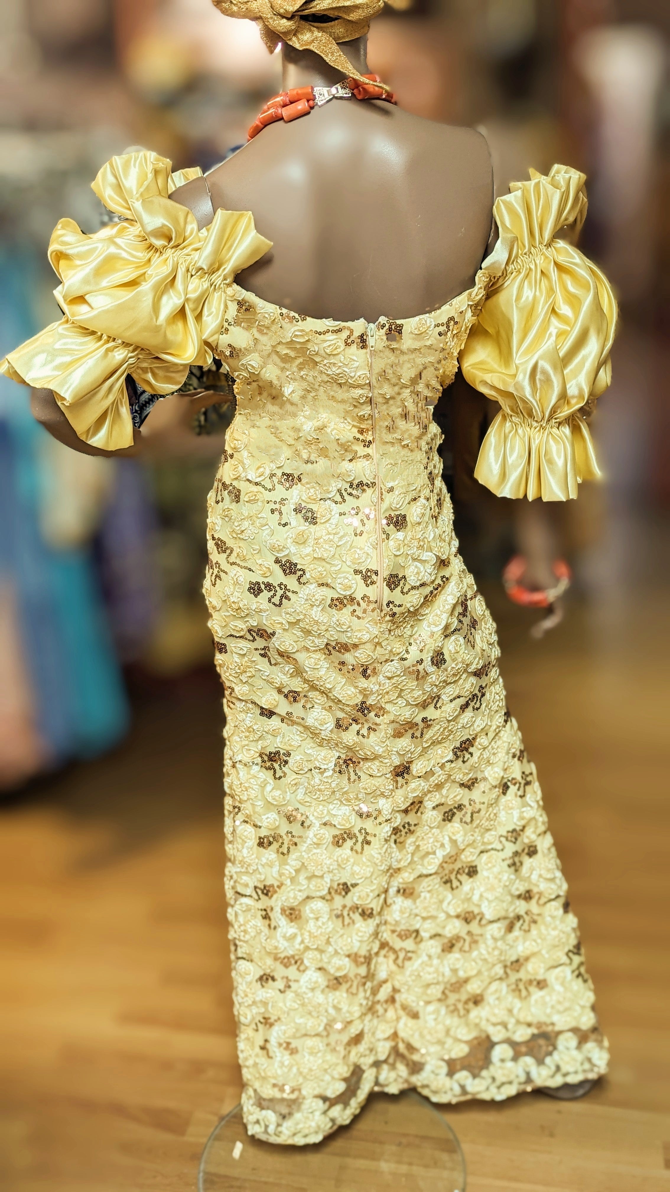 Exquisite Ahebi Yellow Cream African Off-Shoulder Dress with Gold Sequin Embellishments-DPXYCSL2、mySite、solidvoid