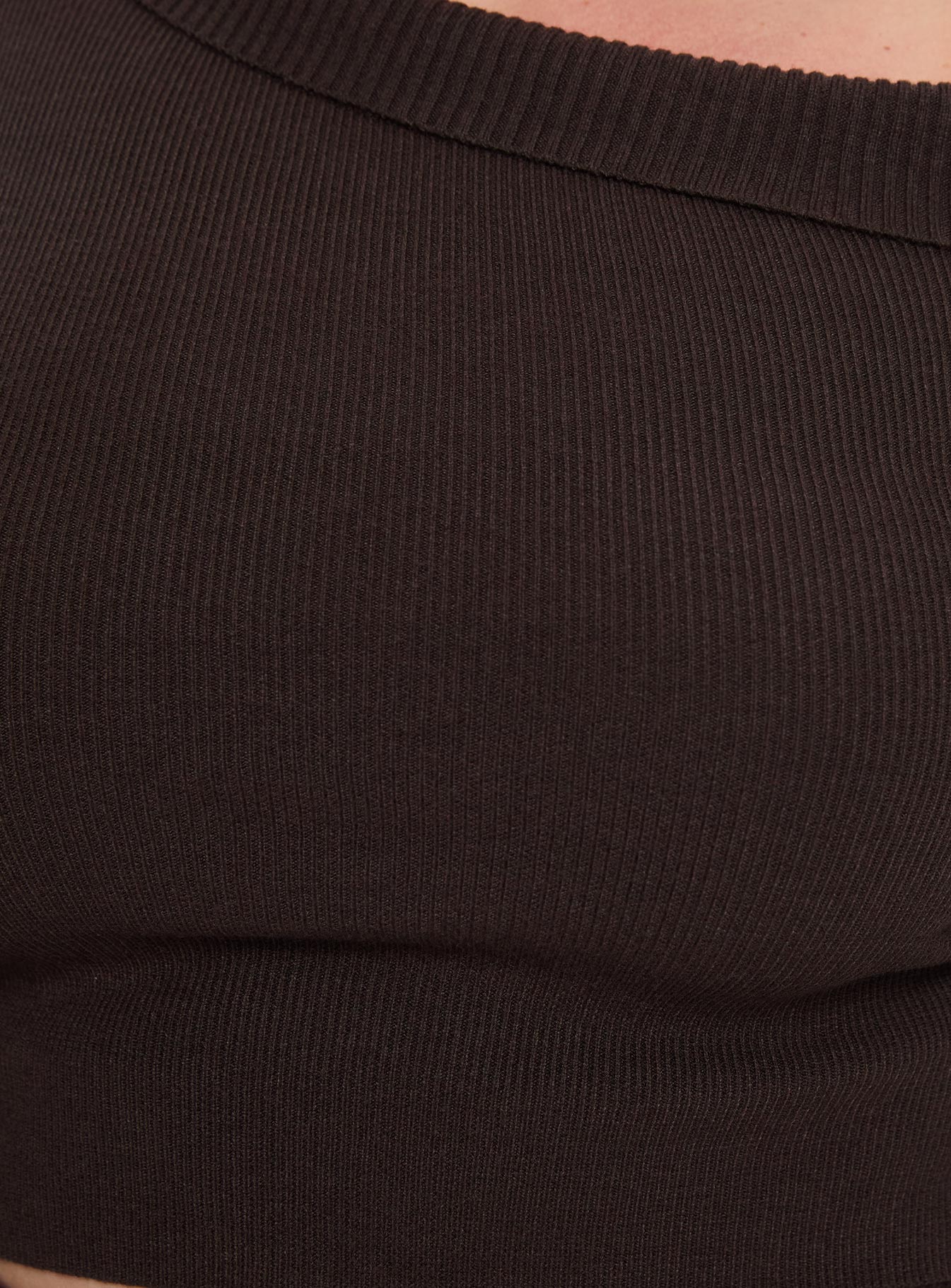 Sina Off The Shoulder Top Chocolate Curve、mySite、solidvoid