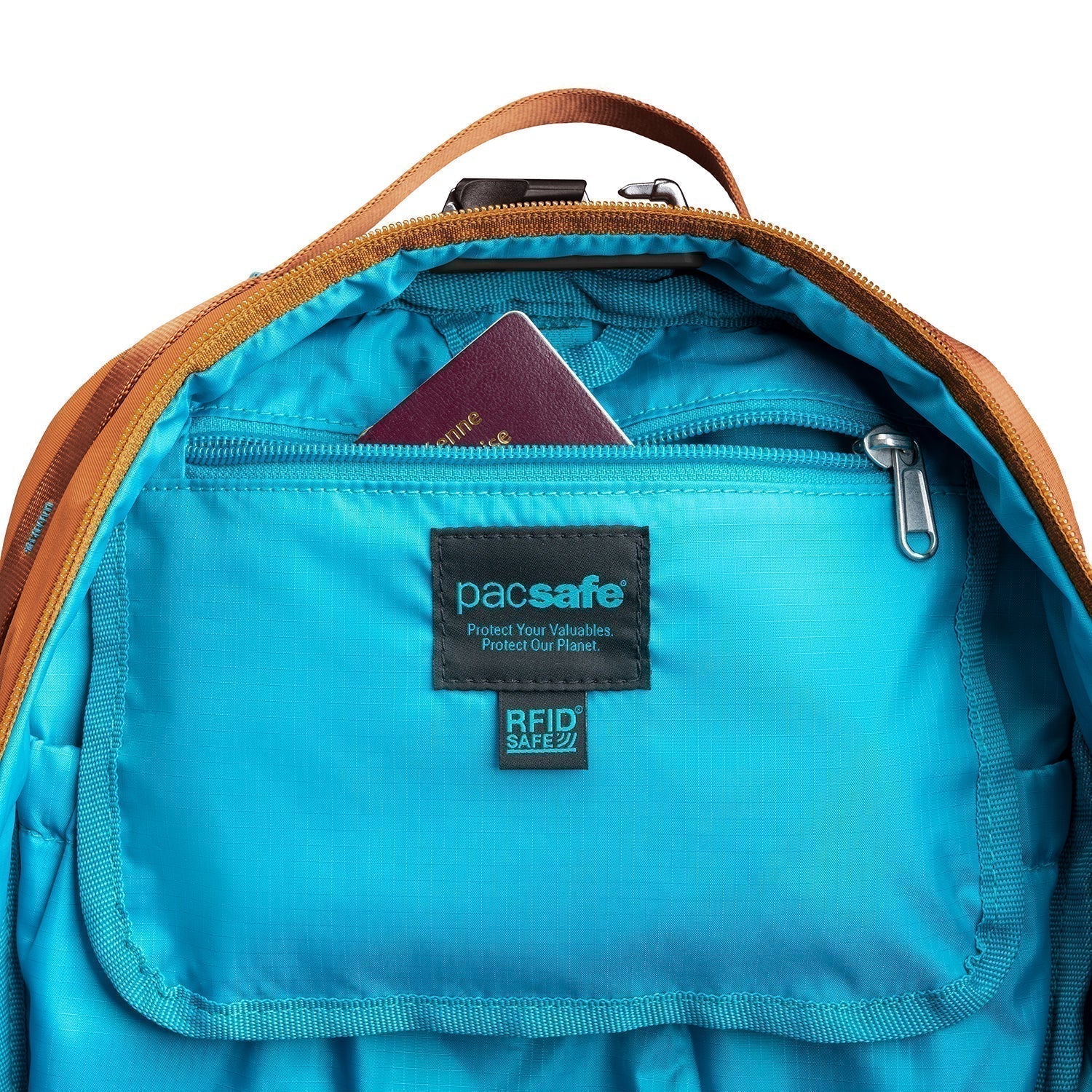 Pacsafe® ECO 18L anti-theft backpack、mySite、garagedoors4me