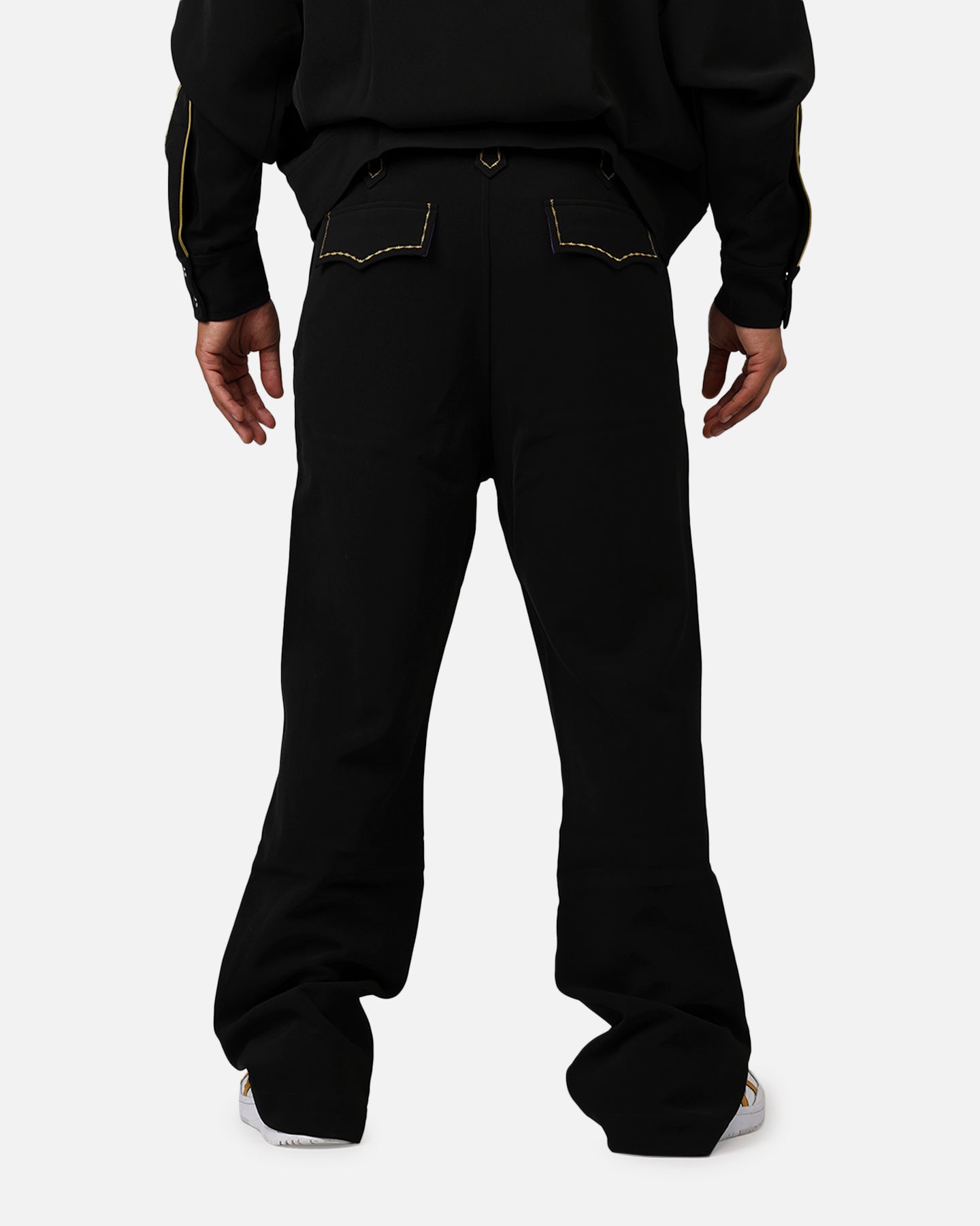 {product_title} - {shop_name}