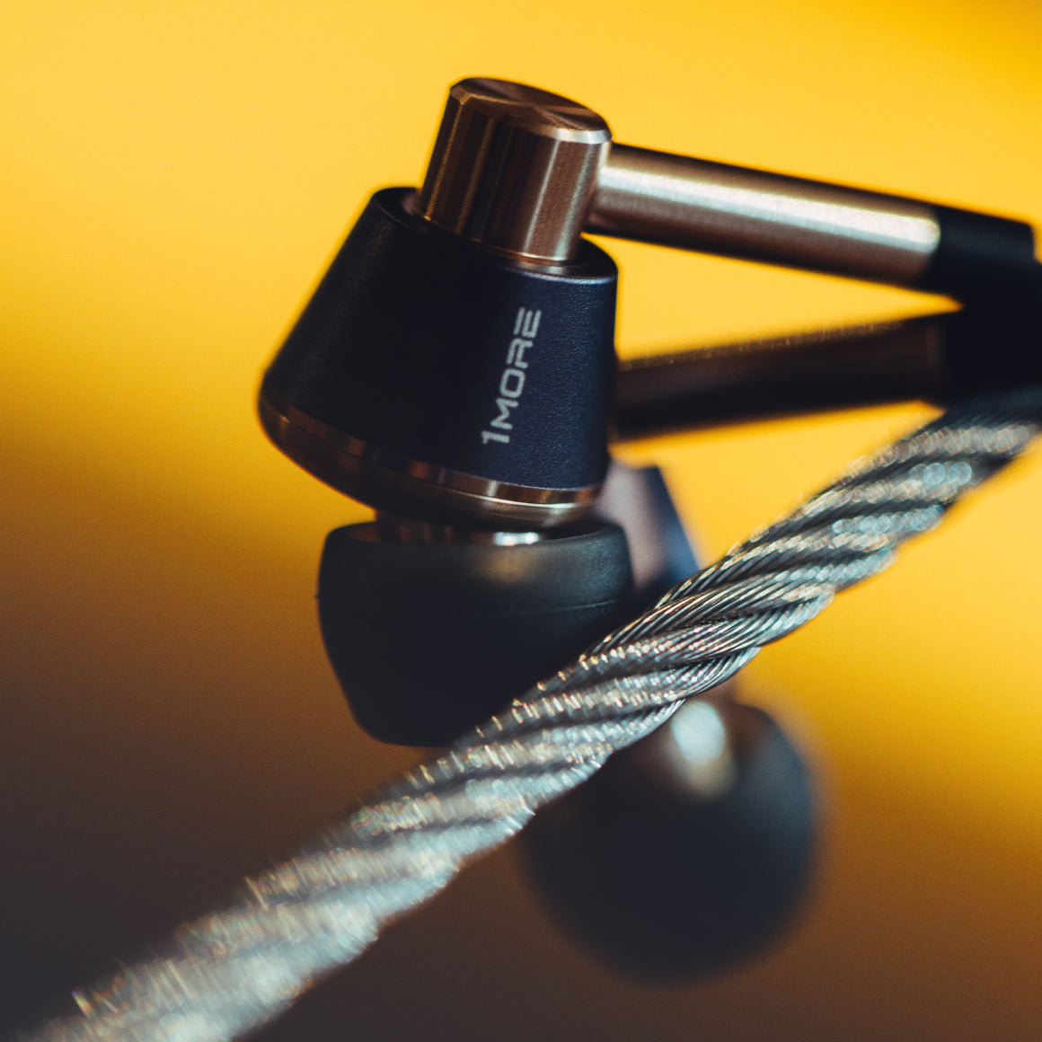  1MORE - Triple Driver、mySite、merchandisen