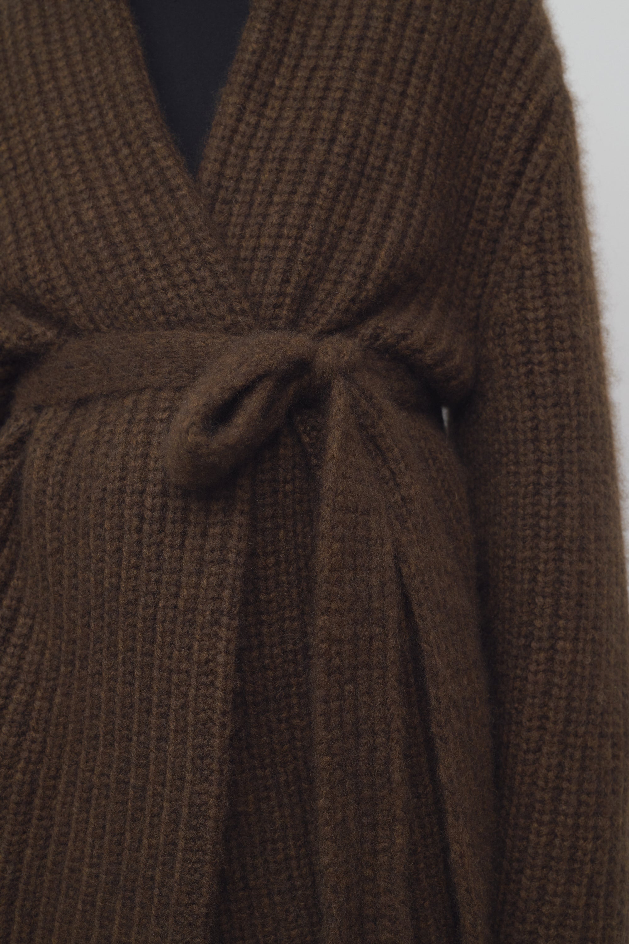 Isotani Cardigan in Cashmere and Silk、mySite、aoinhome